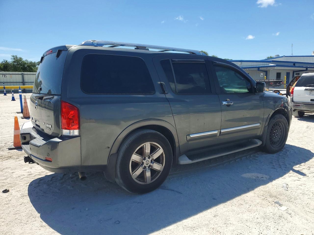 2011 Nissan Armada Platinum Charcoal vin: 5N1BA0NF3BN615081