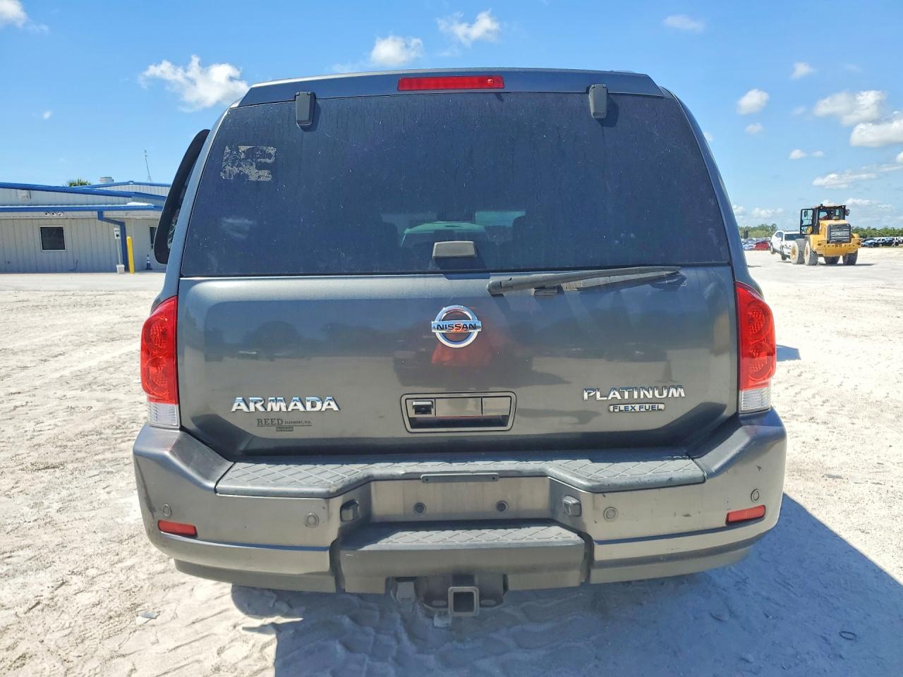 2011 Nissan Armada Platinum Charcoal vin: 5N1BA0NF3BN615081