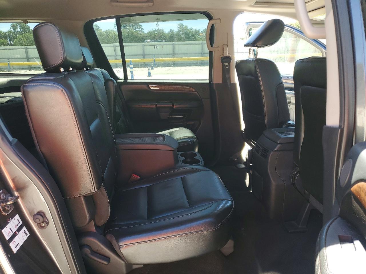2011 Nissan Armada Platinum Charcoal vin: 5N1BA0NF3BN615081