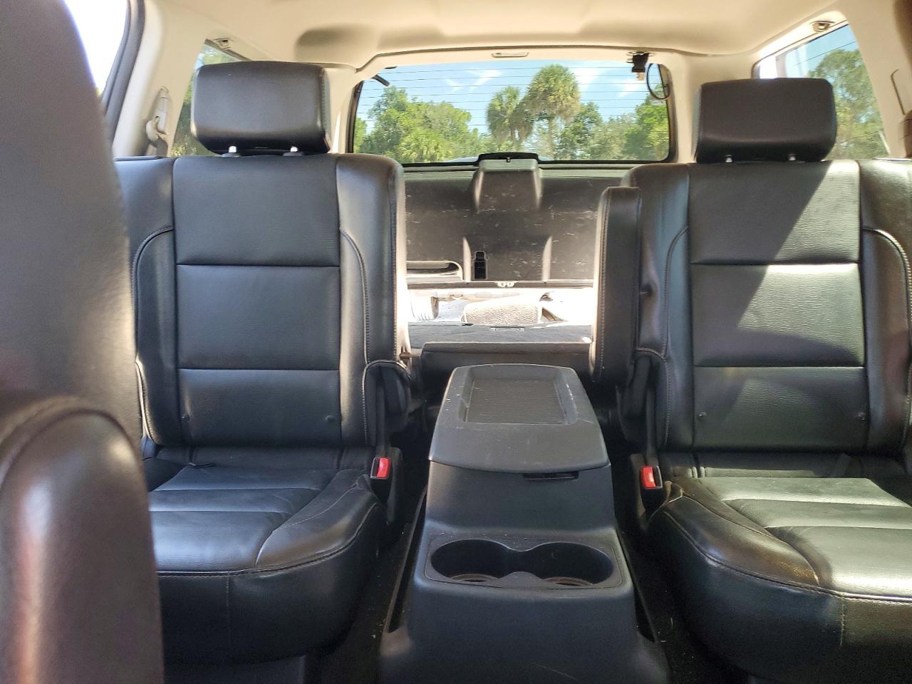 2011 Nissan Armada Platinum Charcoal vin: 5N1BA0NF3BN615081