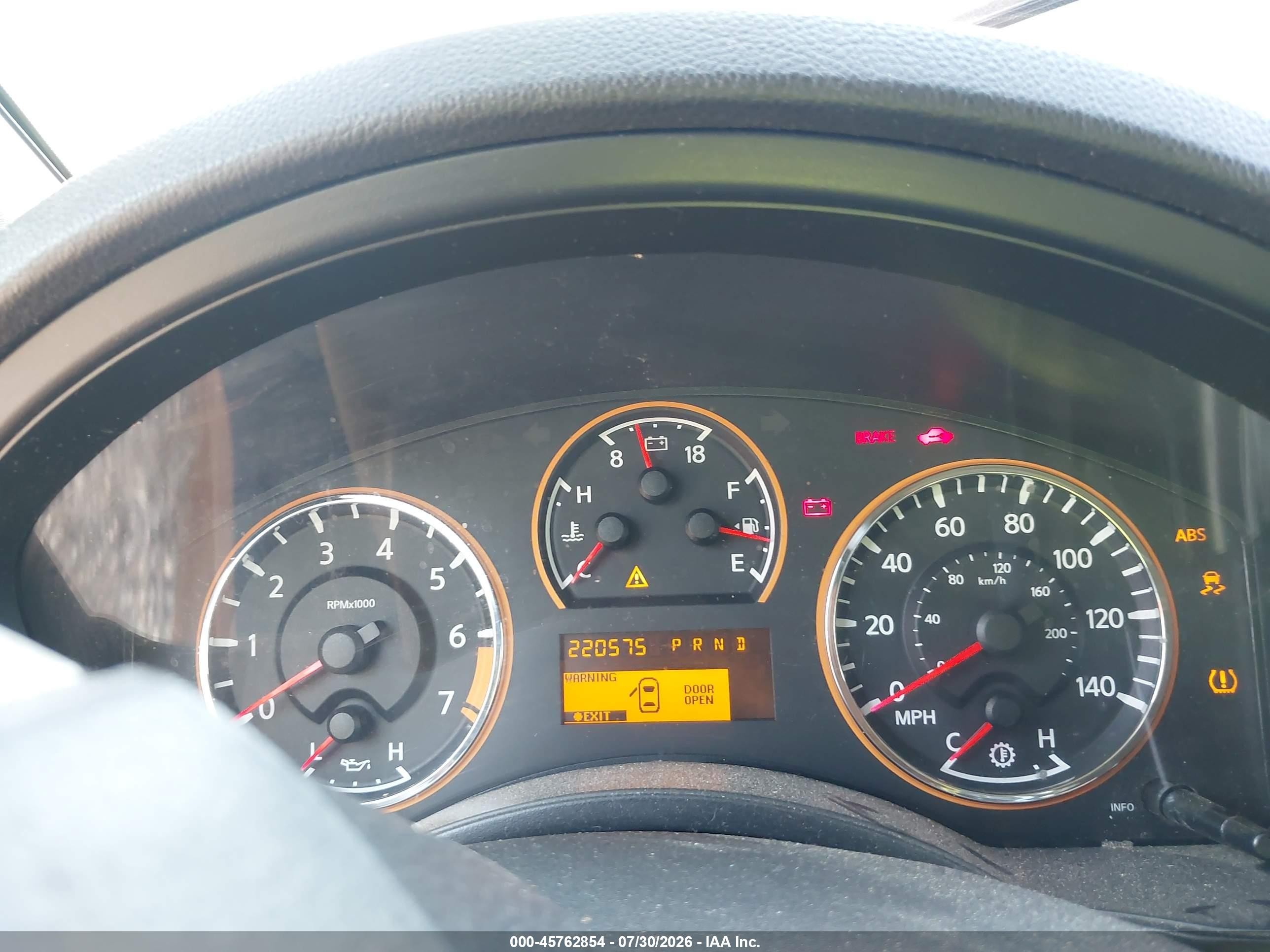 2013 Nissan Armada Platinum Silver vin: 5N1BA0NF3DN605086