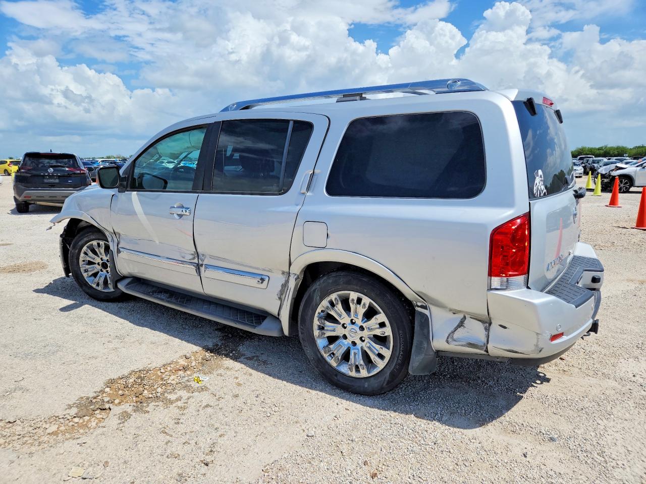 2015 Nissan Armada Platinum Серебряный vin: 5N1BA0NF3FN612591