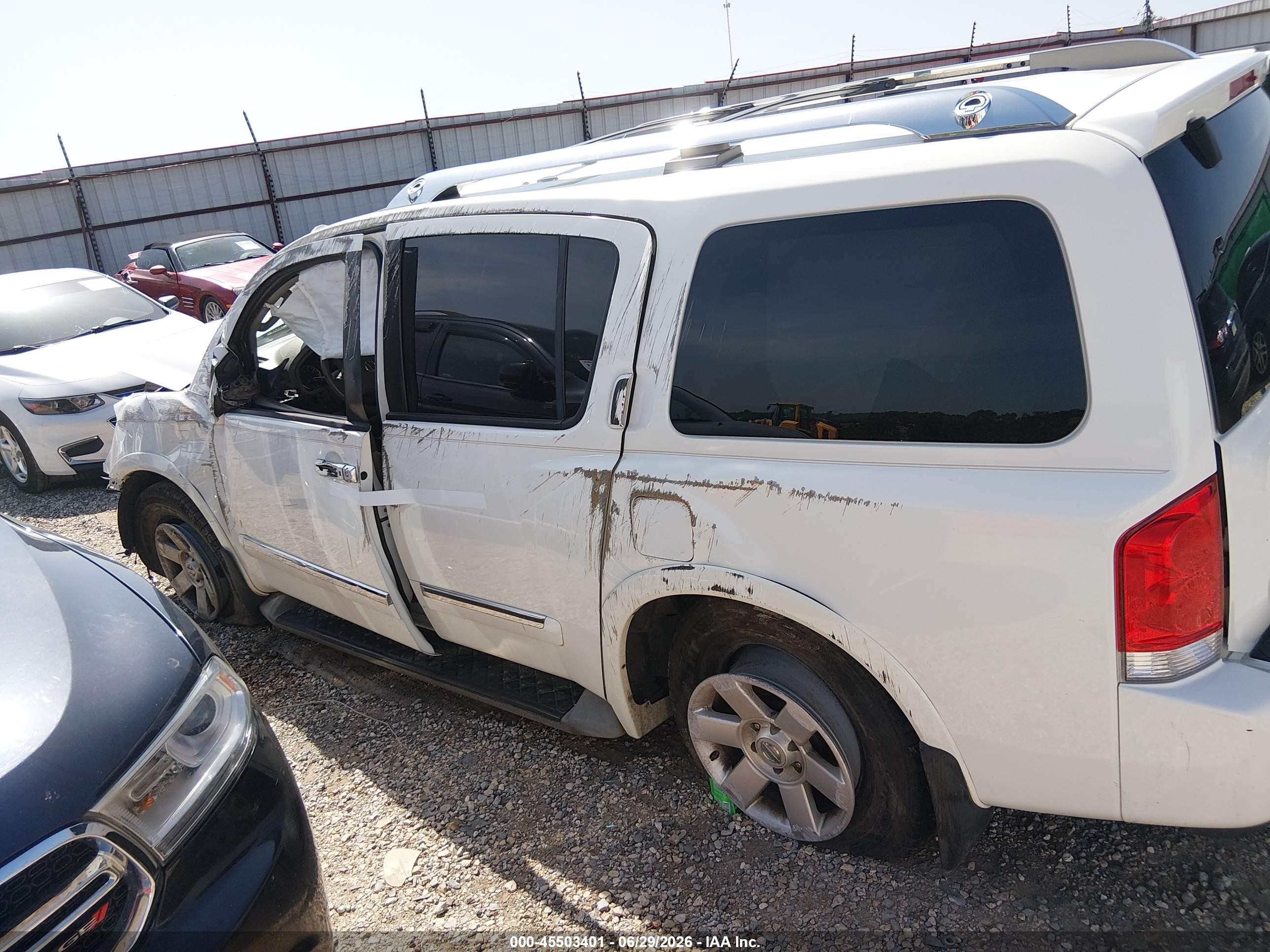 2011 Nissan Armada Platinum White vin: 5N1BA0NF4BN605787