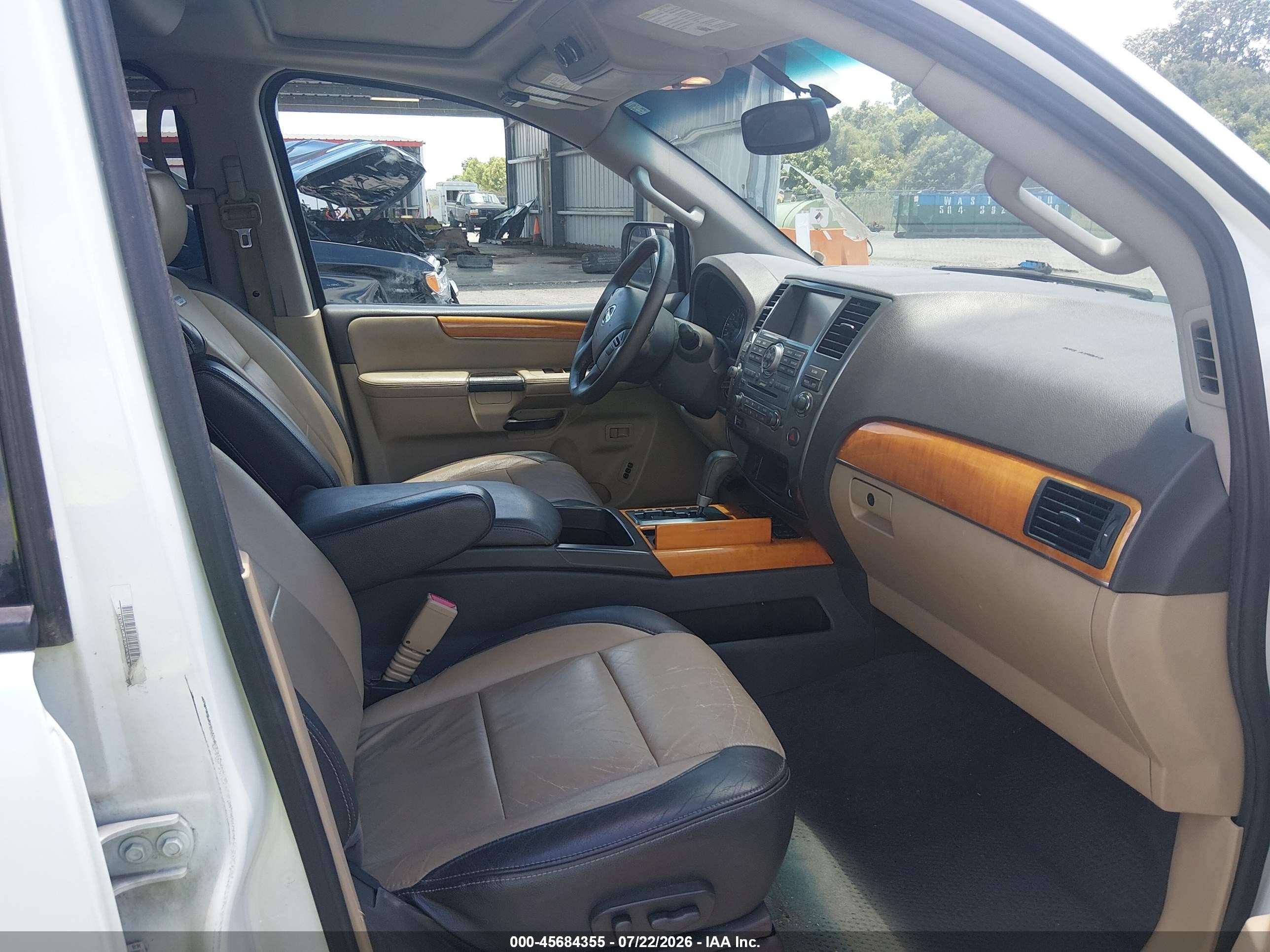 2013 Nissan Armada Platinum Белый vin: 5N1BA0NF4DN613696