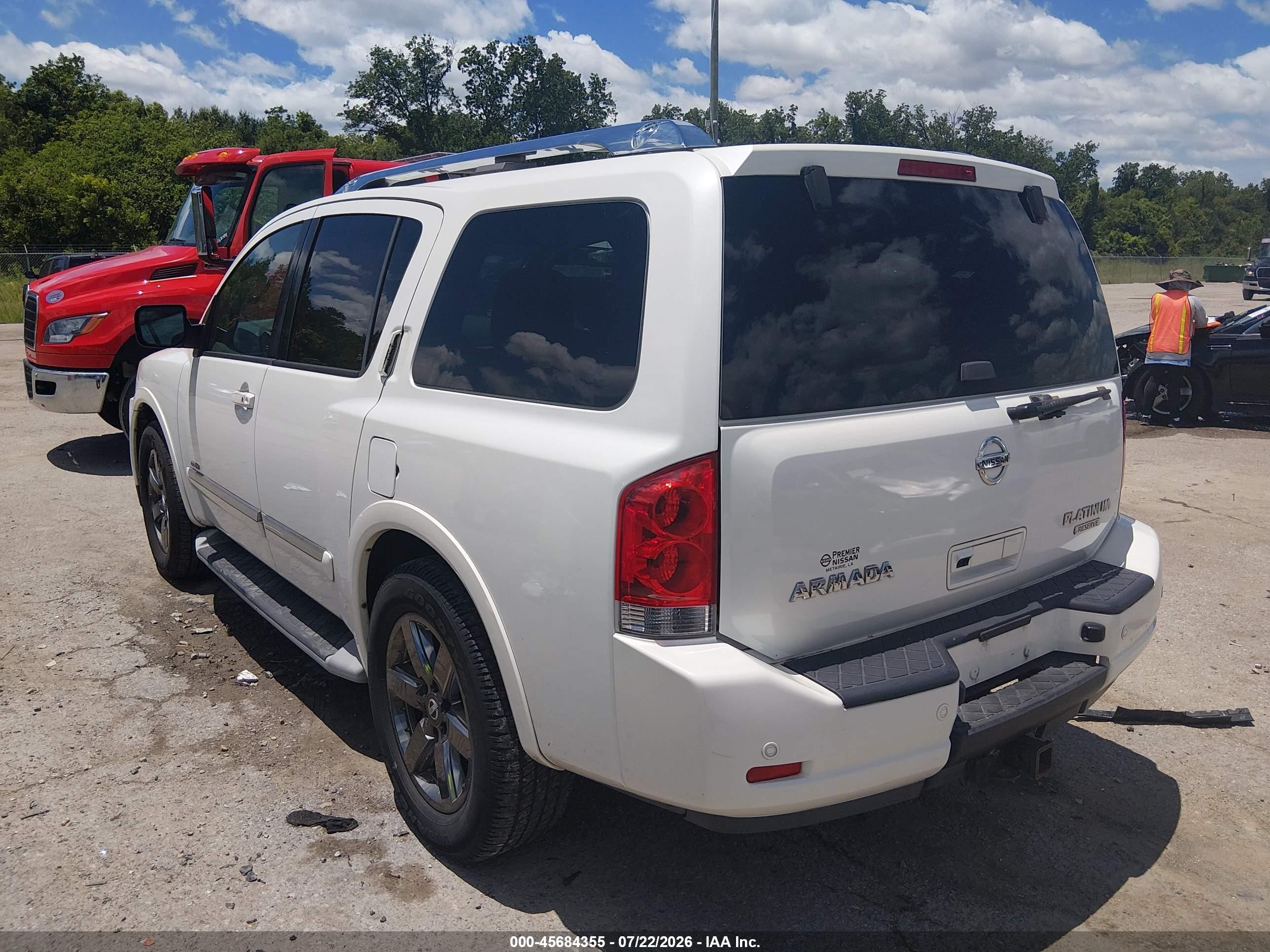 2013 Nissan Armada Platinum Белый vin: 5N1BA0NF4DN613696