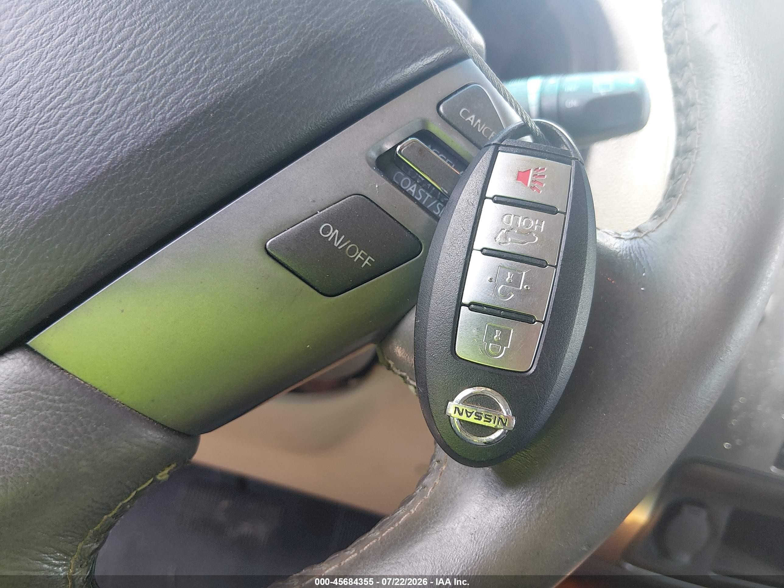 2013 Nissan Armada Platinum Белый vin: 5N1BA0NF4DN613696