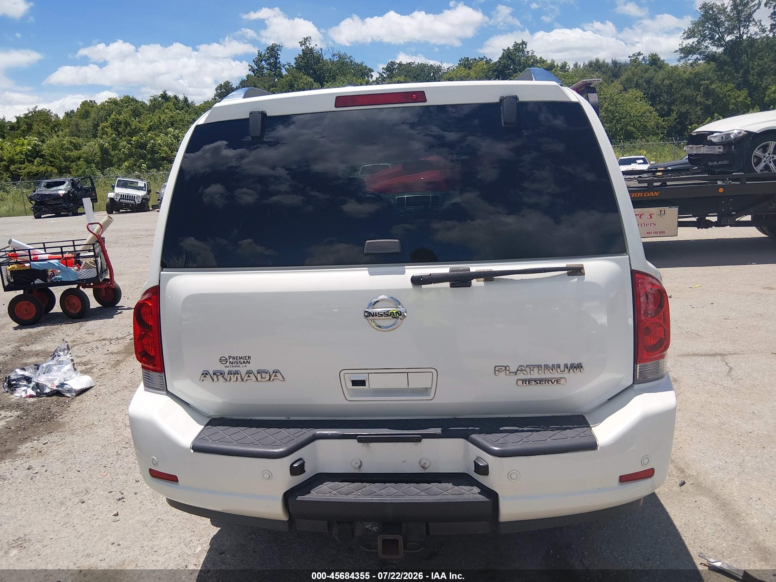 2013 Nissan Armada Platinum Белый vin: 5N1BA0NF4DN613696