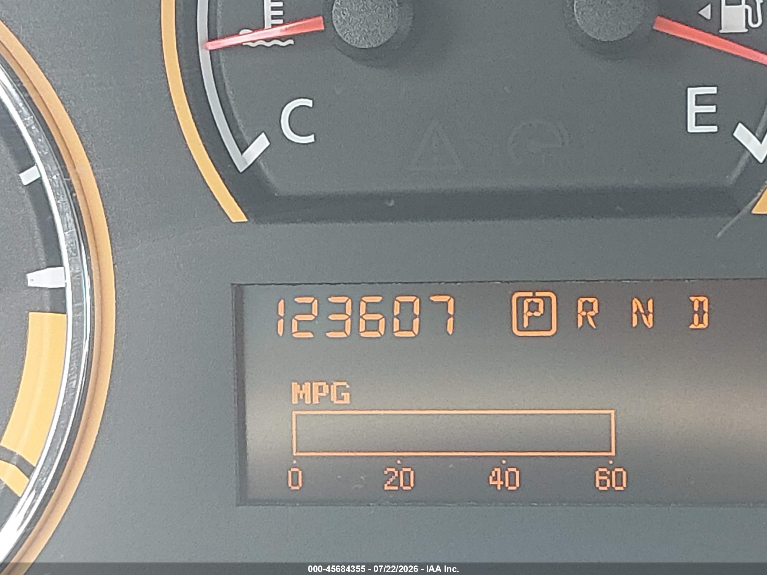 2013 Nissan Armada Platinum Белый vin: 5N1BA0NF4DN613696