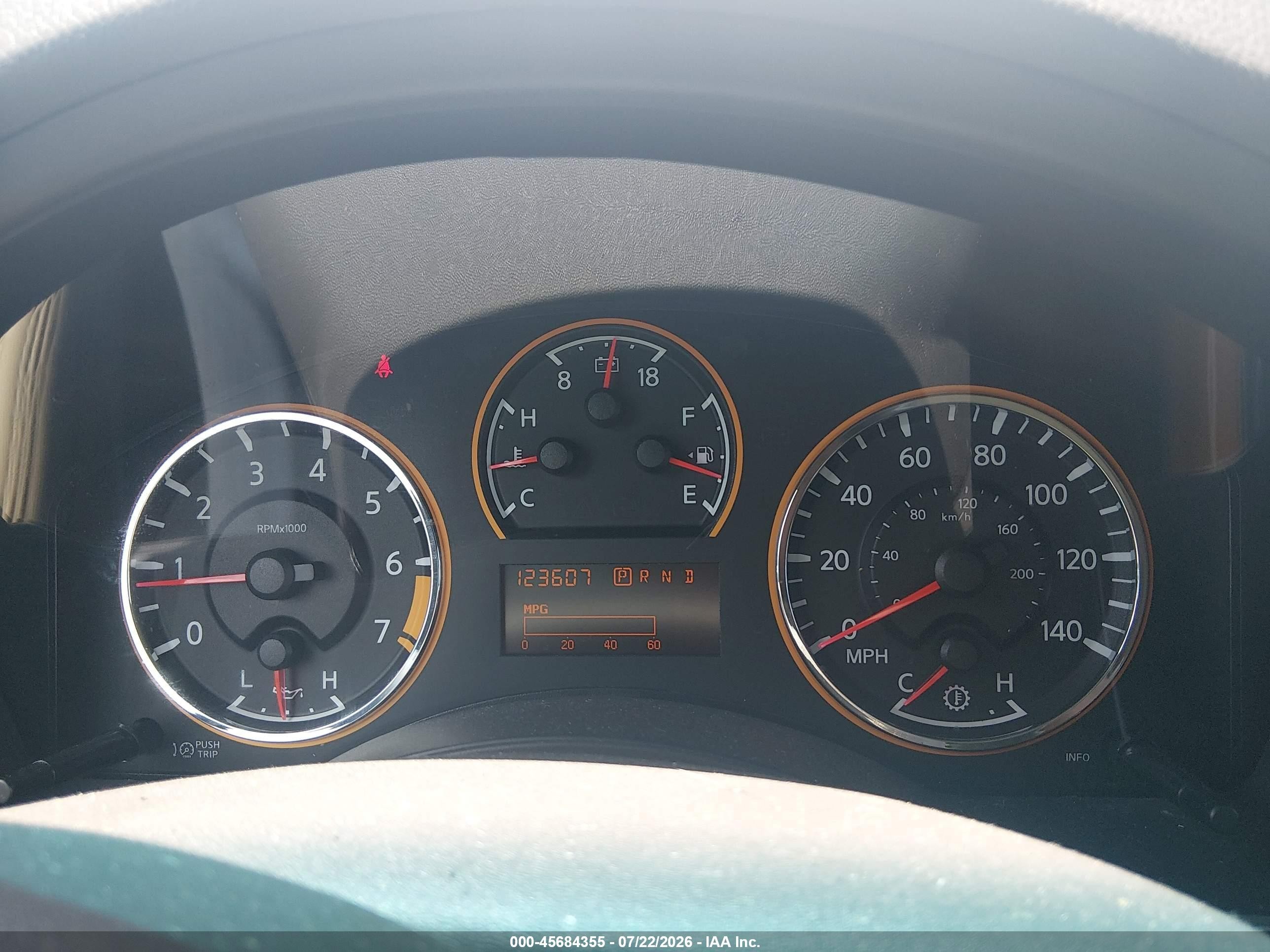 2013 Nissan Armada Platinum Белый vin: 5N1BA0NF4DN613696