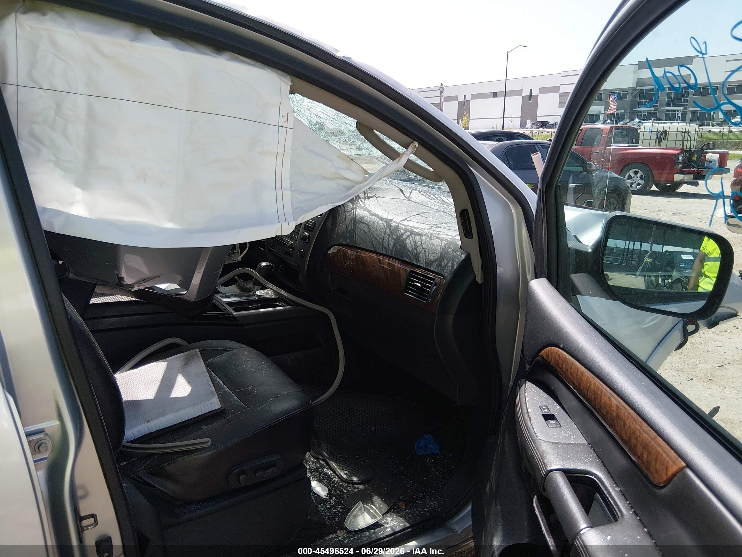 2011 Nissan Armada Platinum Silver vin: 5N1BA0NF5BN605491