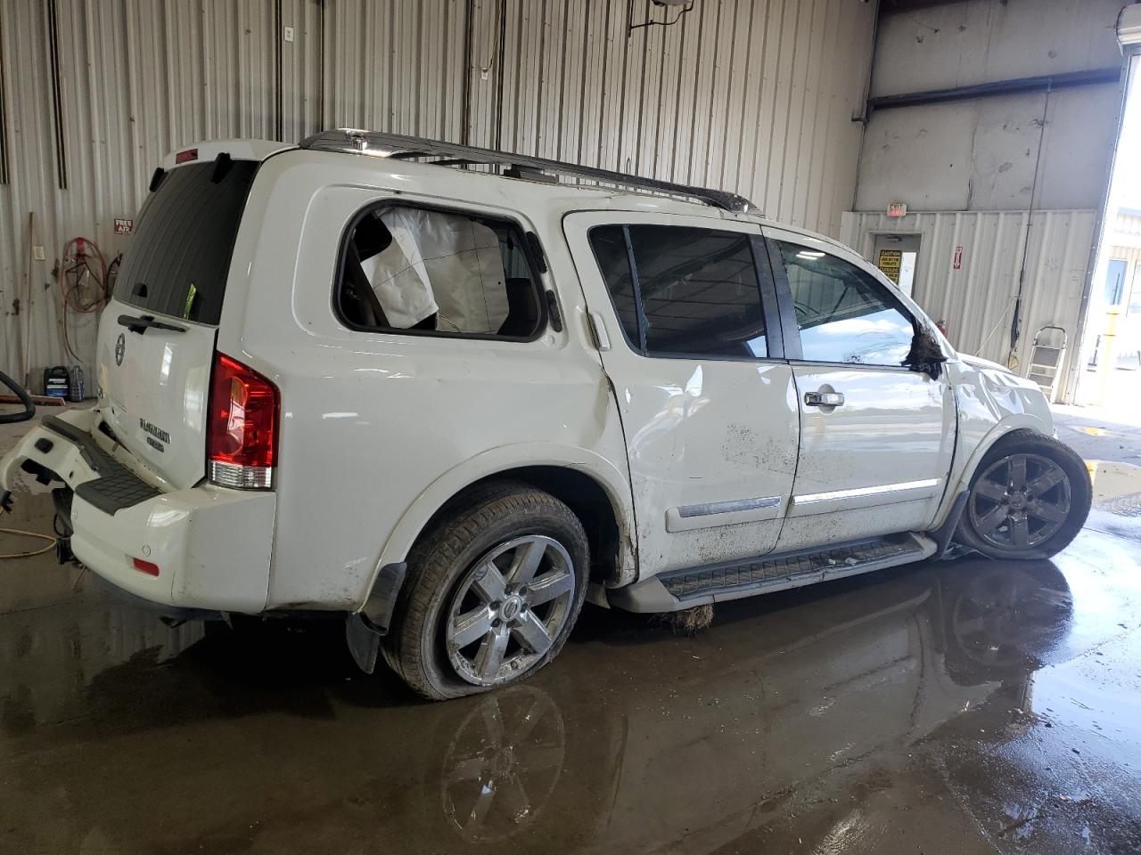 2011 Nissan Armada Platinum White vin: 5N1BA0NF6BN609131