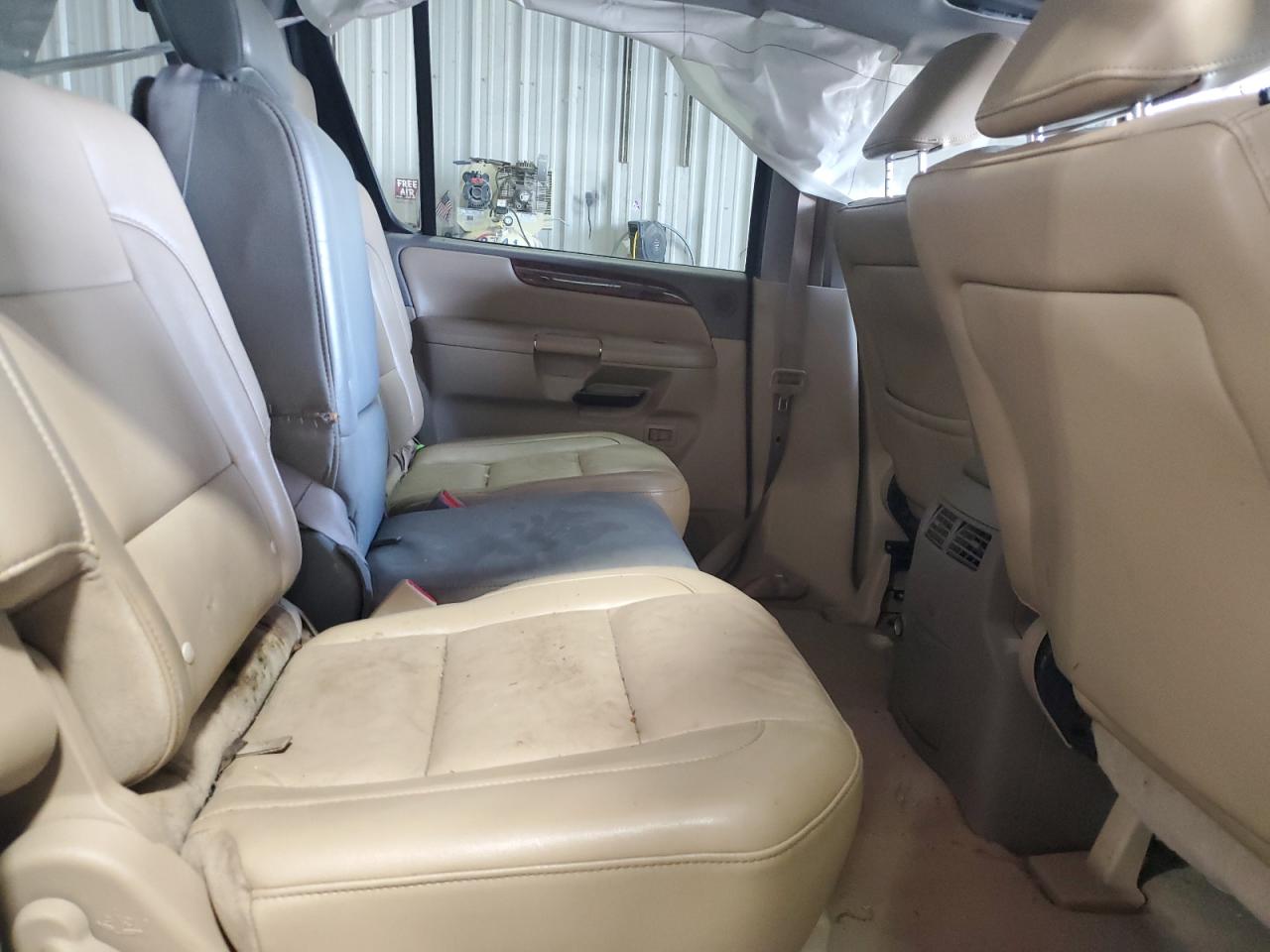 2011 Nissan Armada Platinum White vin: 5N1BA0NF6BN609131