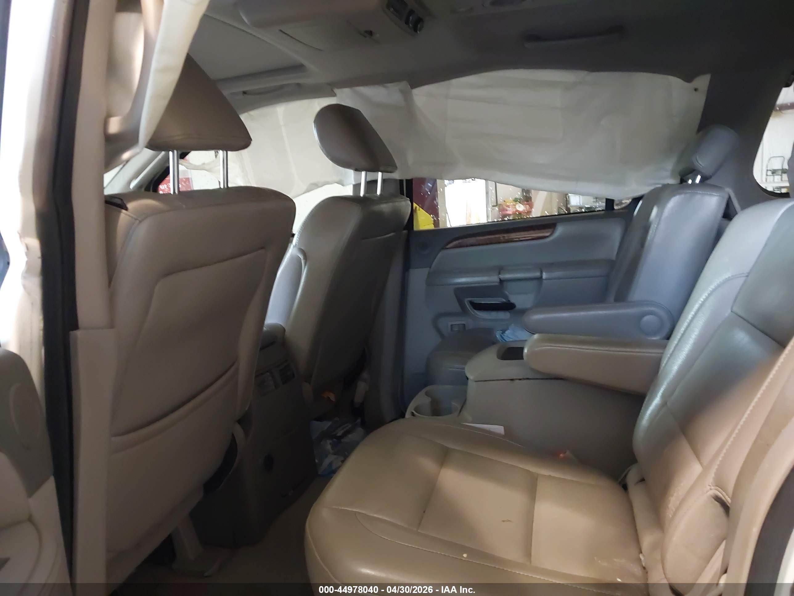 2010 Nissan Armada Platinum White vin: 5N1BA0NF7AN618449
