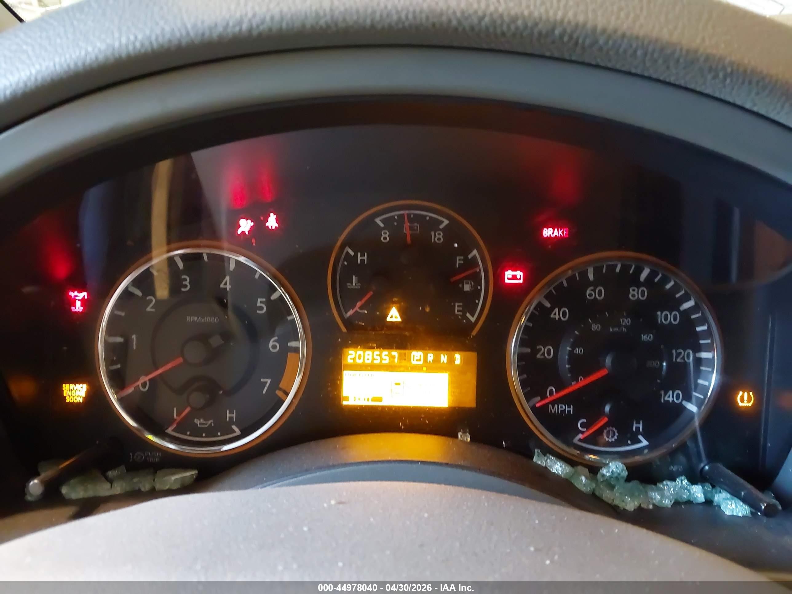 2010 Nissan Armada Platinum White vin: 5N1BA0NF7AN618449
