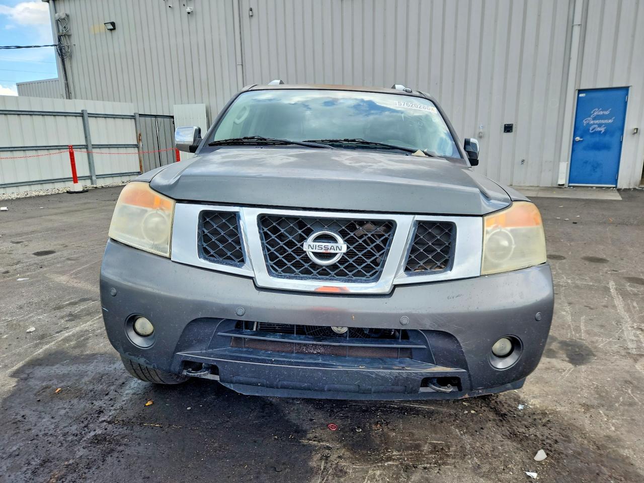 2010 Nissan Armada Platinum Gray vin: 5N1BA0NF8AN601661