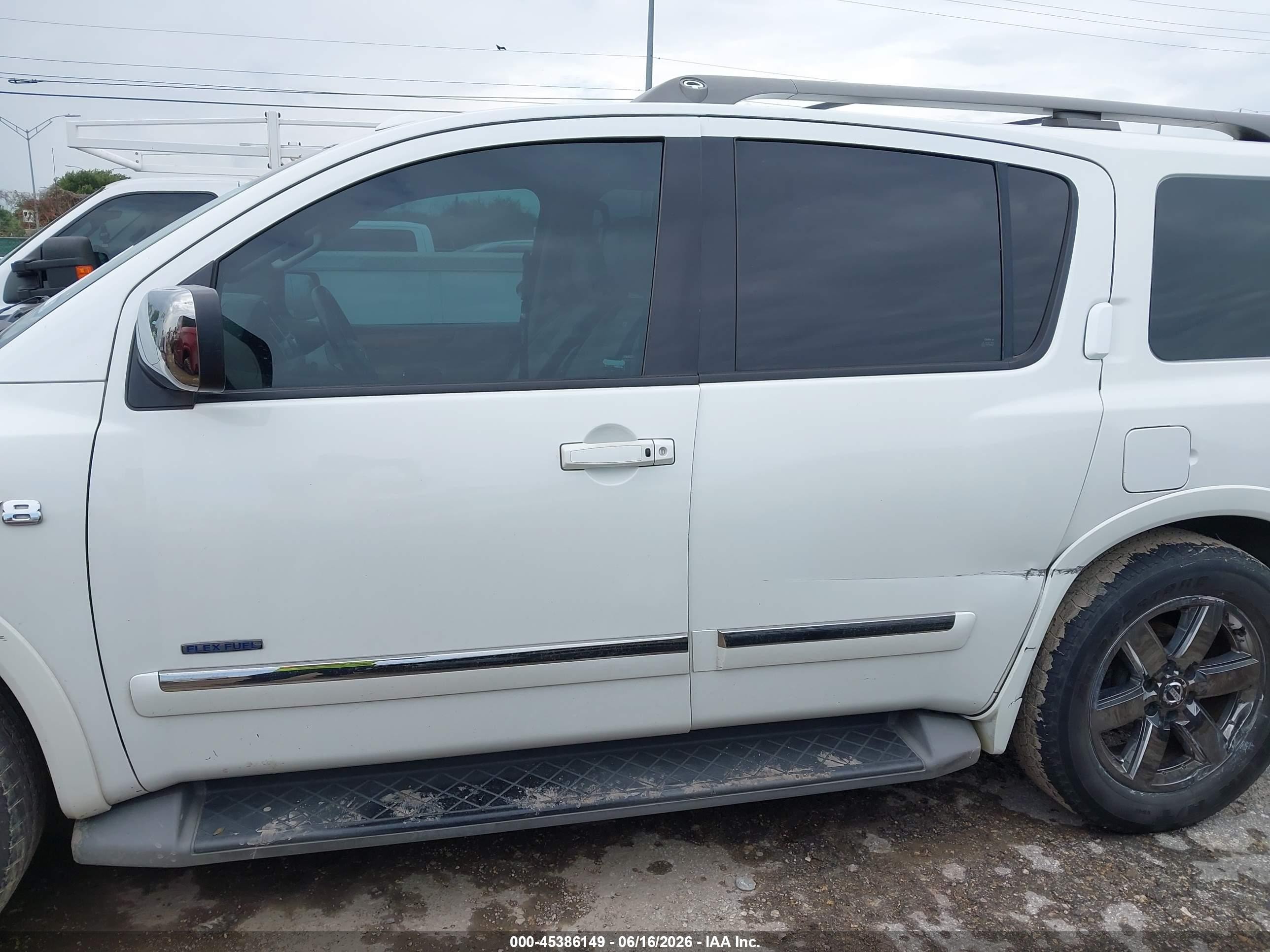 2014 Nissan Armada Platinum White vin: 5N1BA0NF8EN612570
