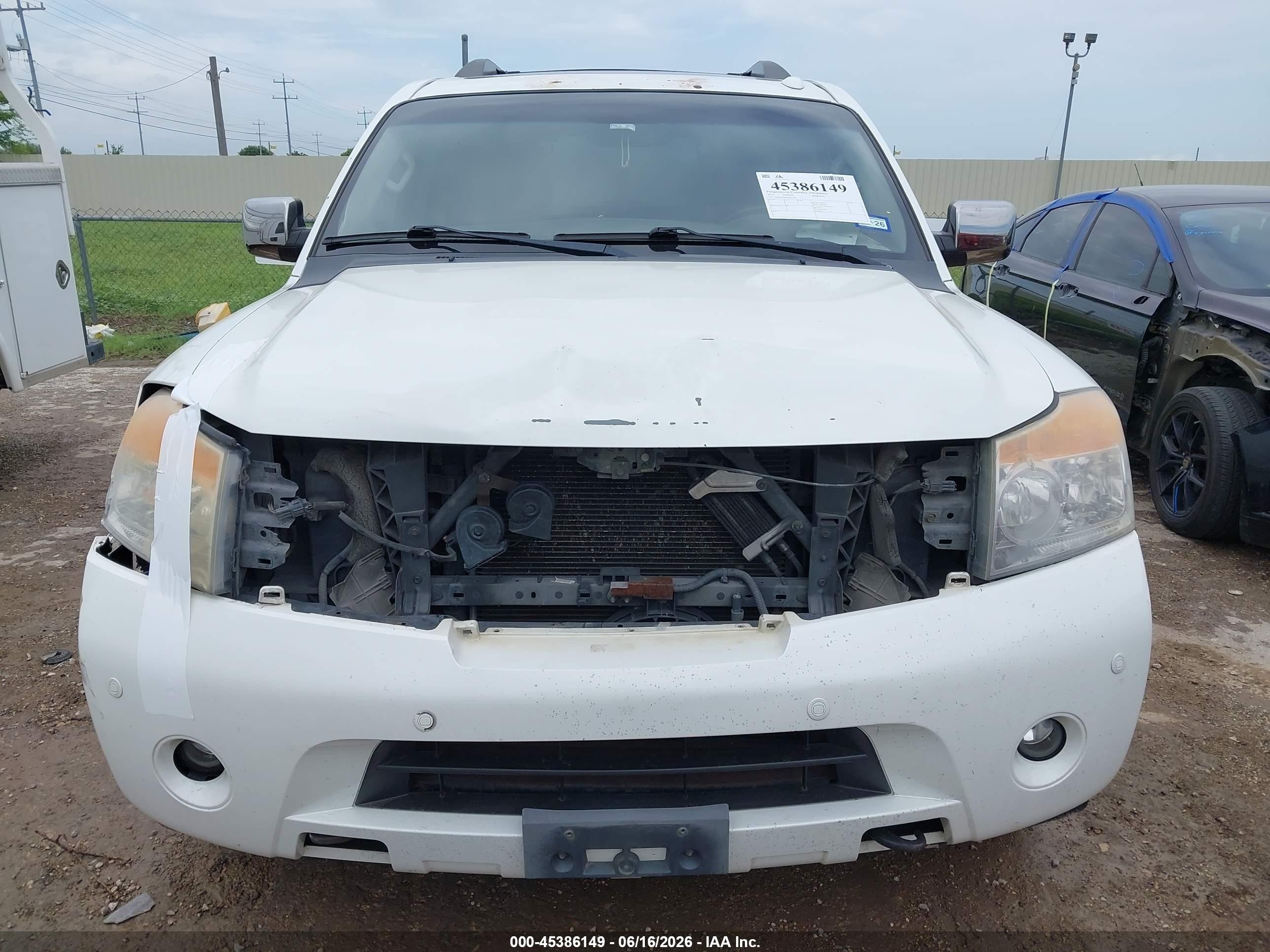 2014 Nissan Armada Platinum White vin: 5N1BA0NF8EN612570