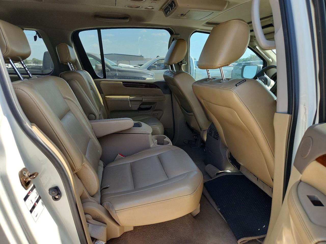 2011 Nissan Armada Platinum White vin: 5N1BA0NF9BN600780