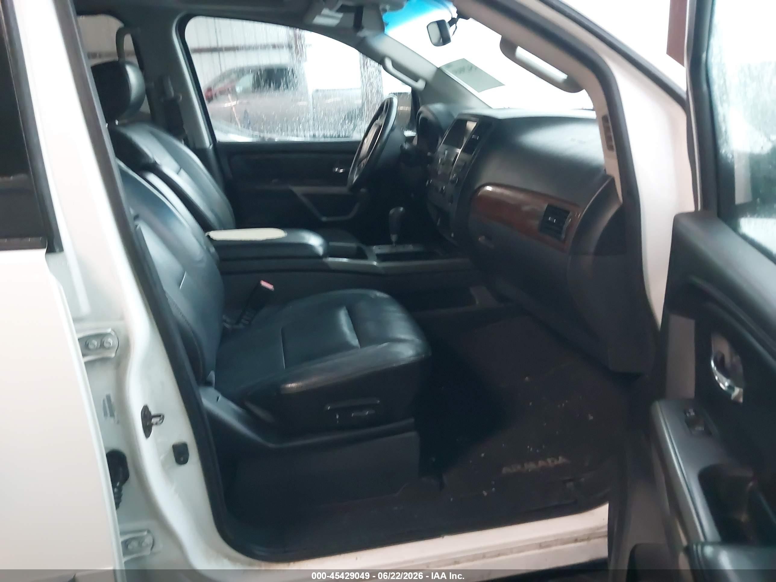 2015 Nissan Armada Platinum Белый vin: 5N1BA0NF9FN611039