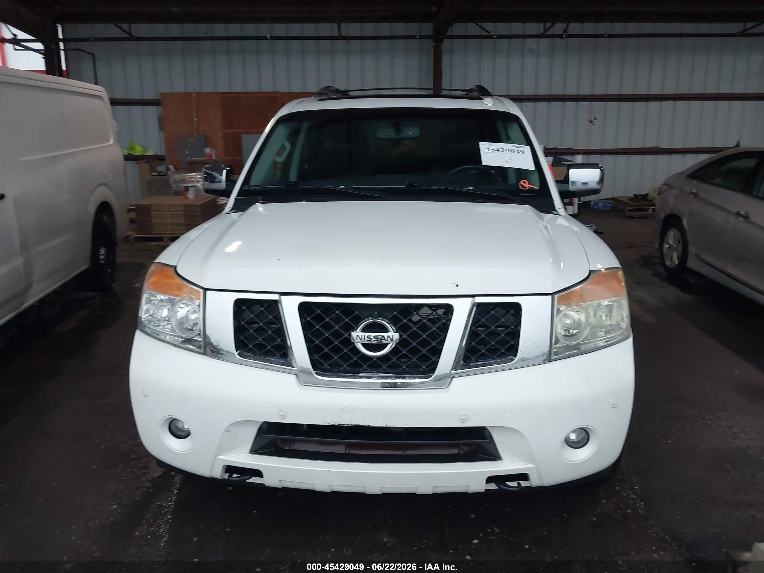 2015 Nissan Armada Platinum Белый vin: 5N1BA0NF9FN611039