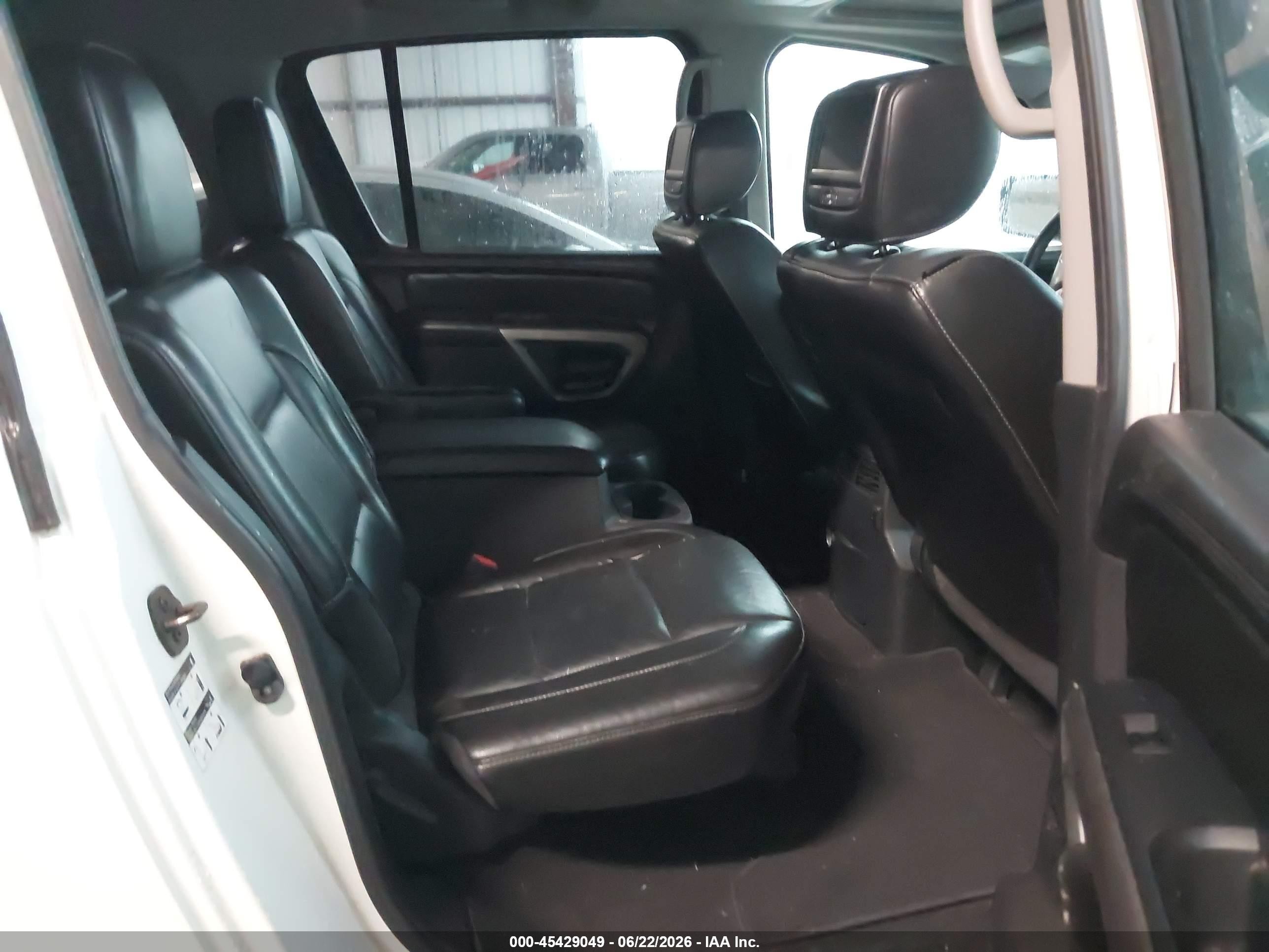 2015 Nissan Armada Platinum Белый vin: 5N1BA0NF9FN611039