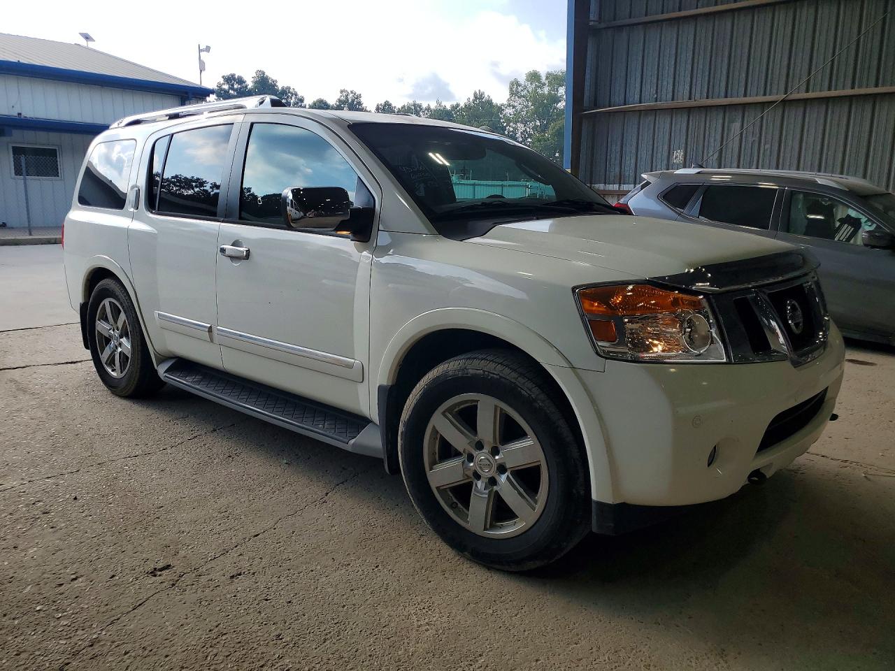 2011 Nissan Armada Platinum White vin: 5N1BA0NFXBN610153
