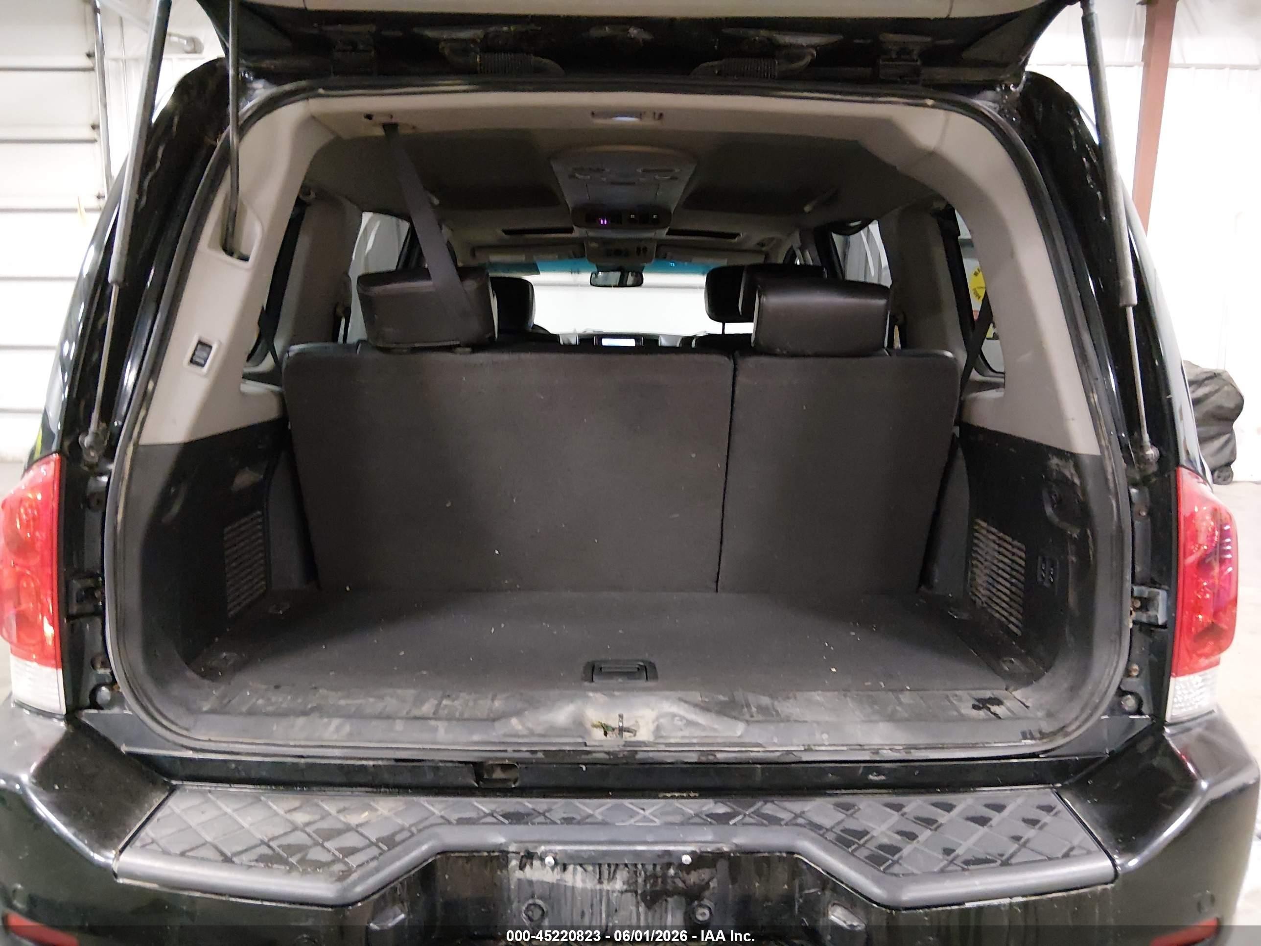 2011 Nissan Armada Platinum Black vin: 5N1BA0NFXBN623730