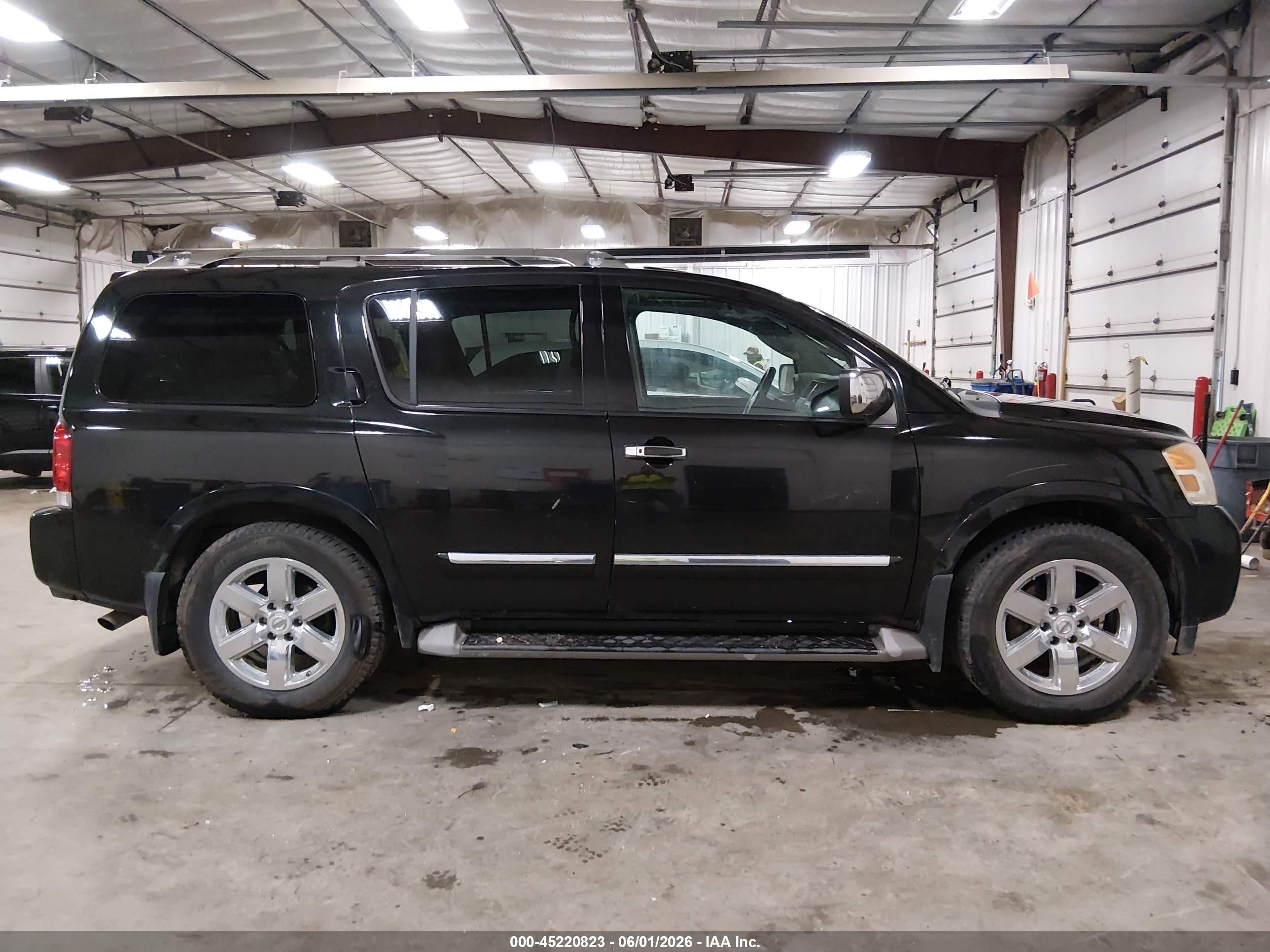 2011 Nissan Armada Platinum Black vin: 5N1BA0NFXBN623730