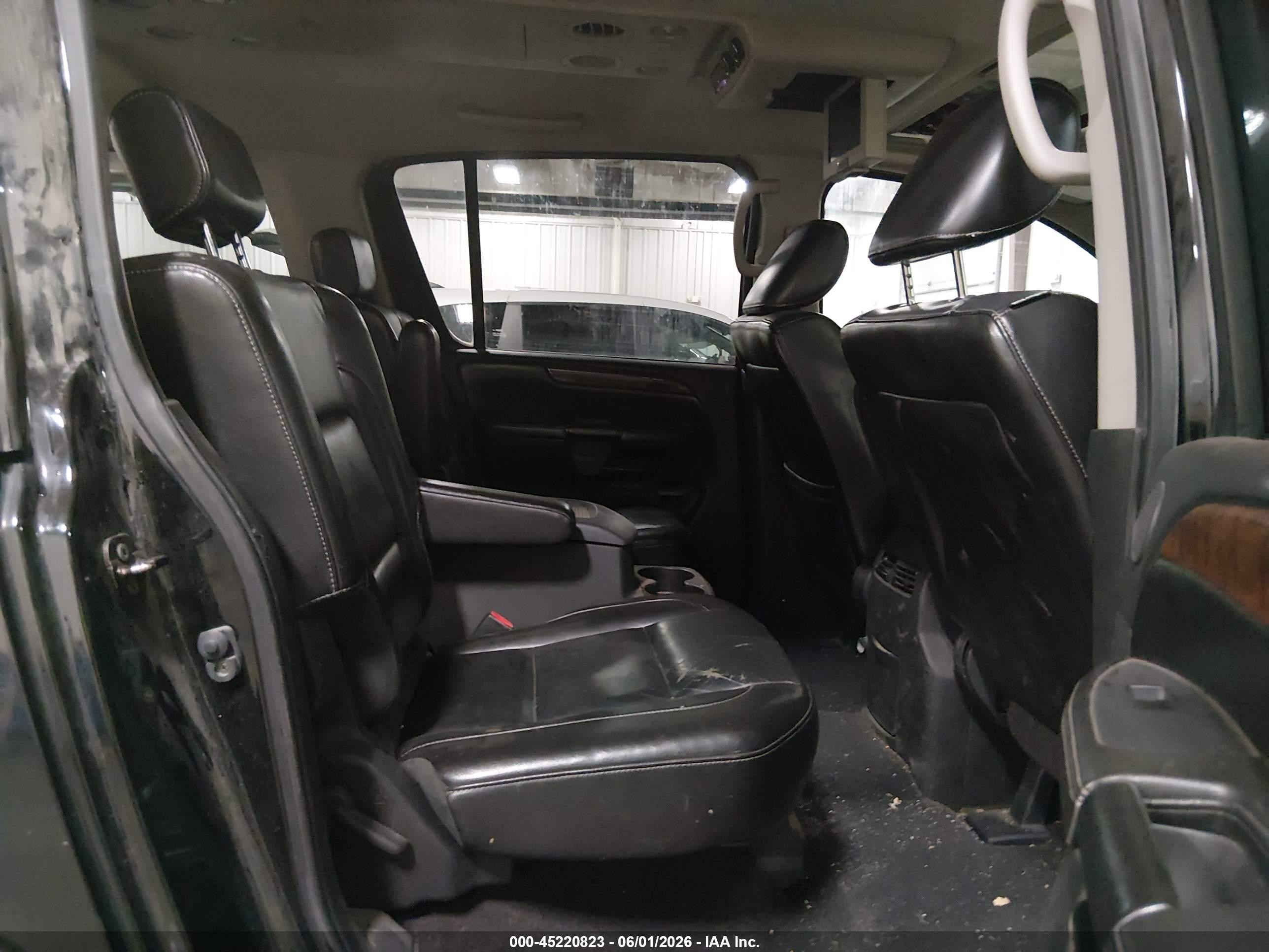 2011 Nissan Armada Platinum Black vin: 5N1BA0NFXBN623730