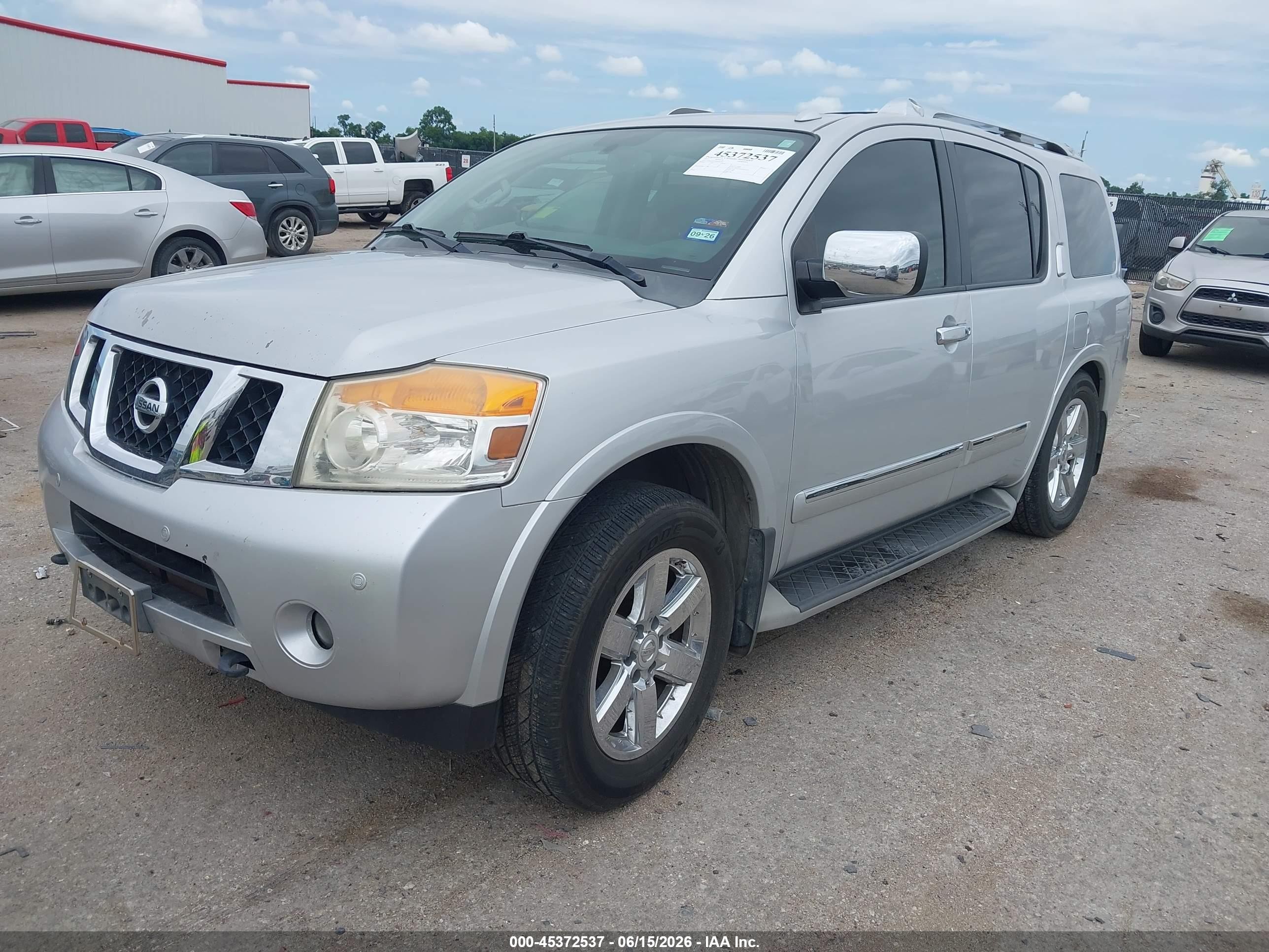 2013 Nissan Armada Platinum Серебряный vin: 5N1BA0NFXDN605103