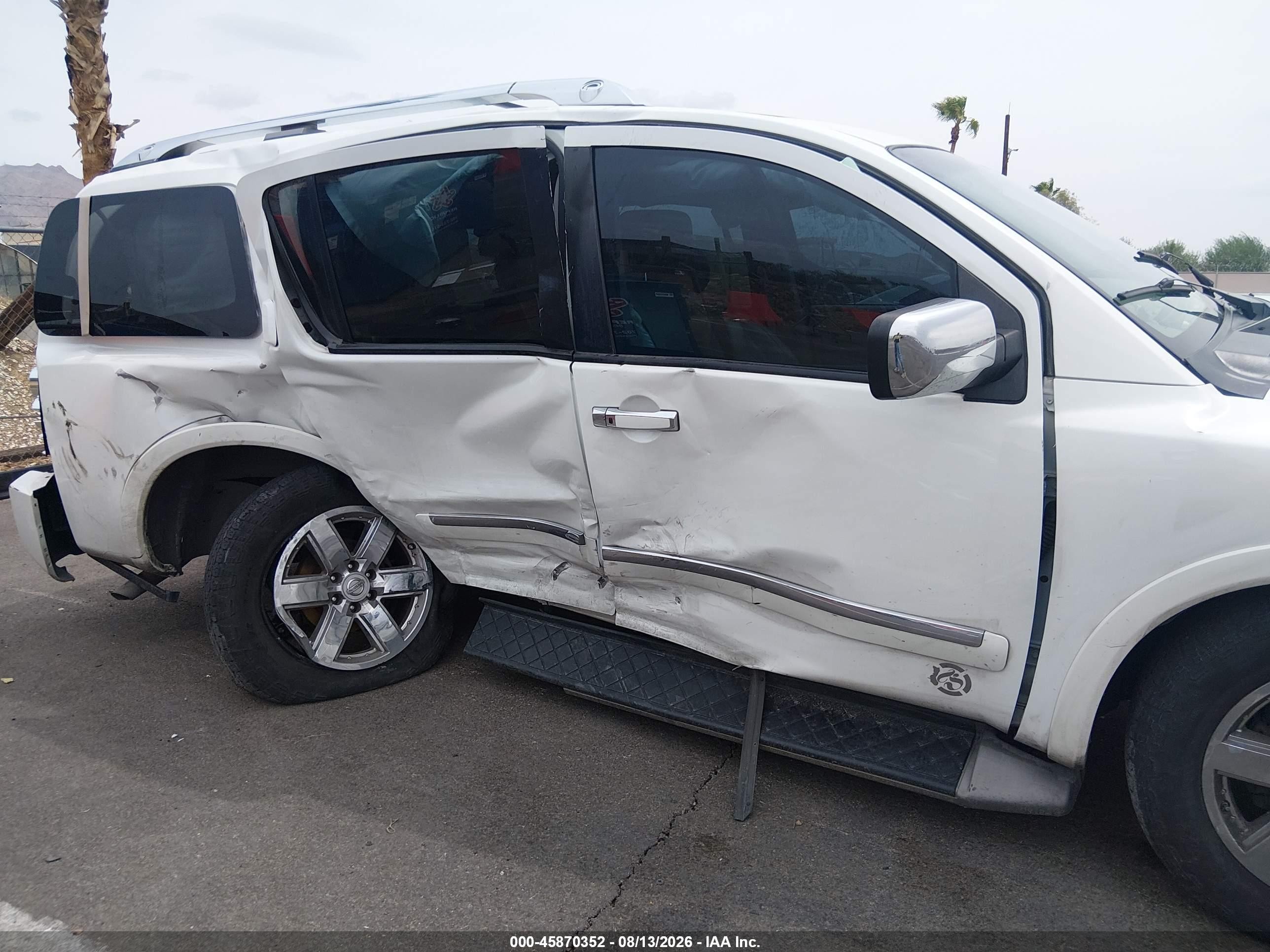 2013 Nissan Armada Platinum Белый vin: 5N1BA0NFXDN615663