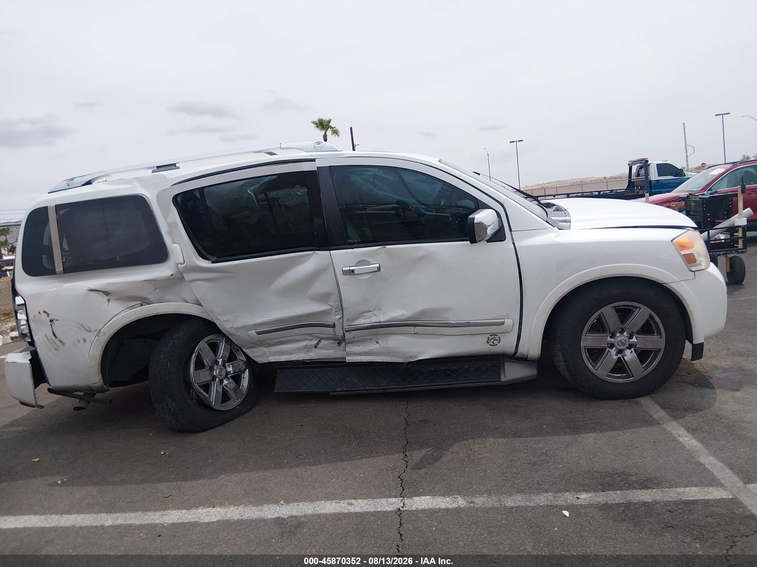 2013 Nissan Armada Platinum Белый vin: 5N1BA0NFXDN615663