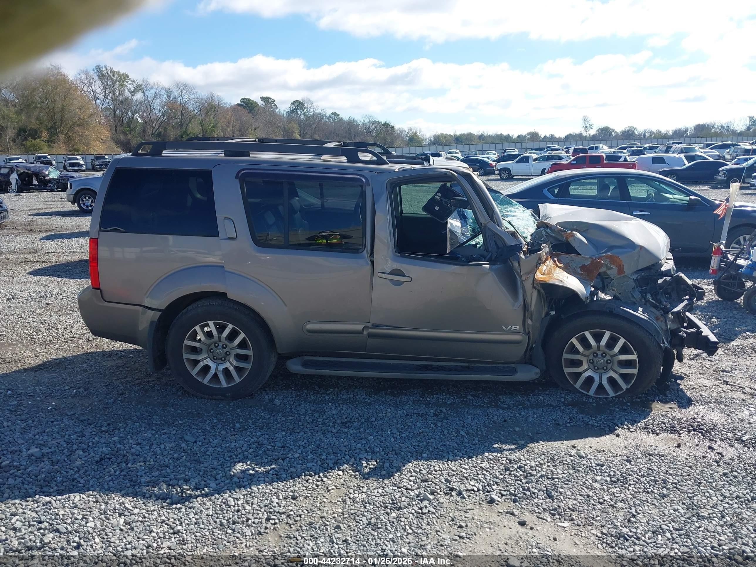 2008 Nissan Pathfinder Se V8 Золотой vin: 5N1BR18A18C629581