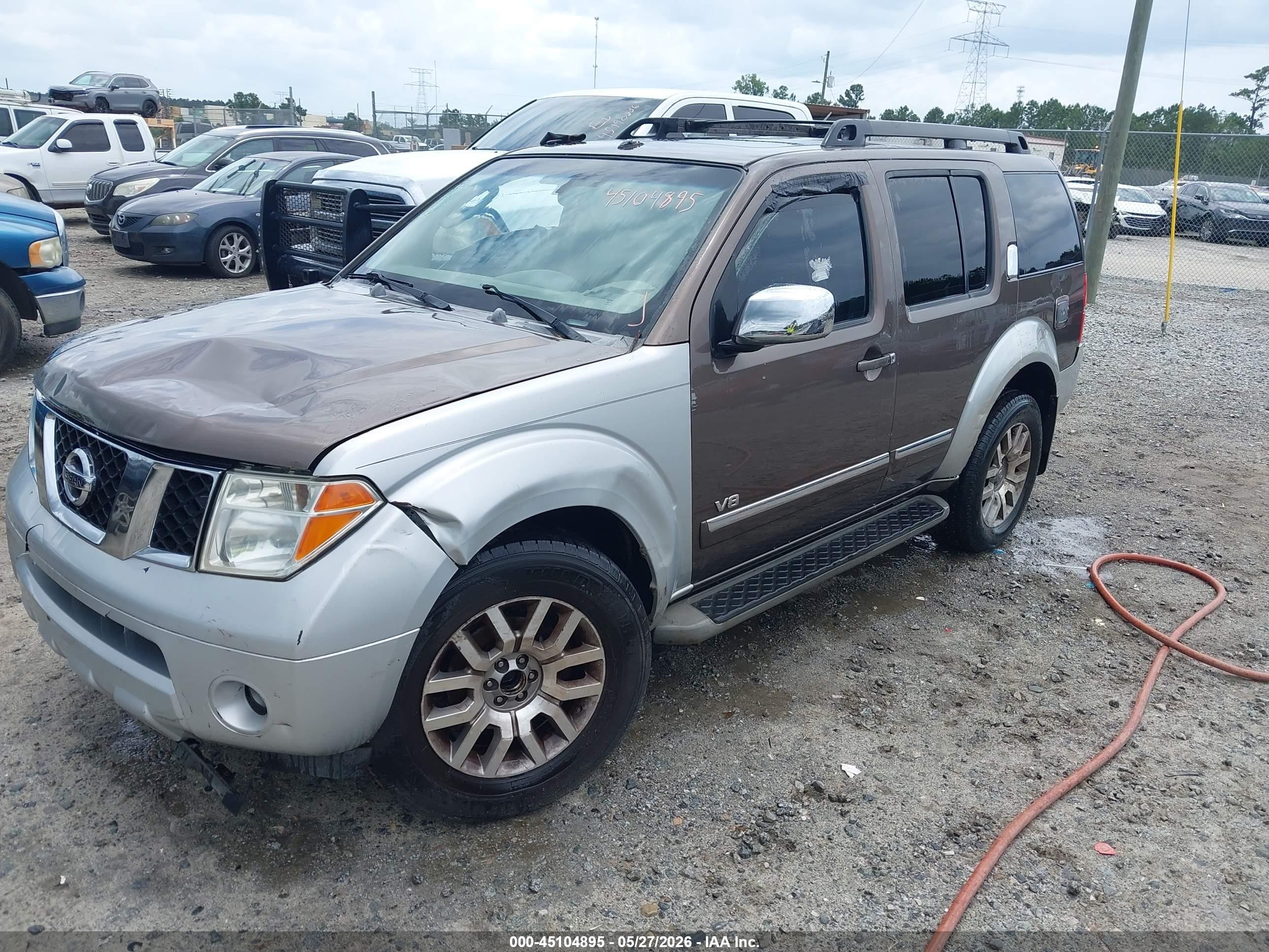 2008 Nissan Pathfinder Le V8 Brown vin: 5N1BR18A48C601600