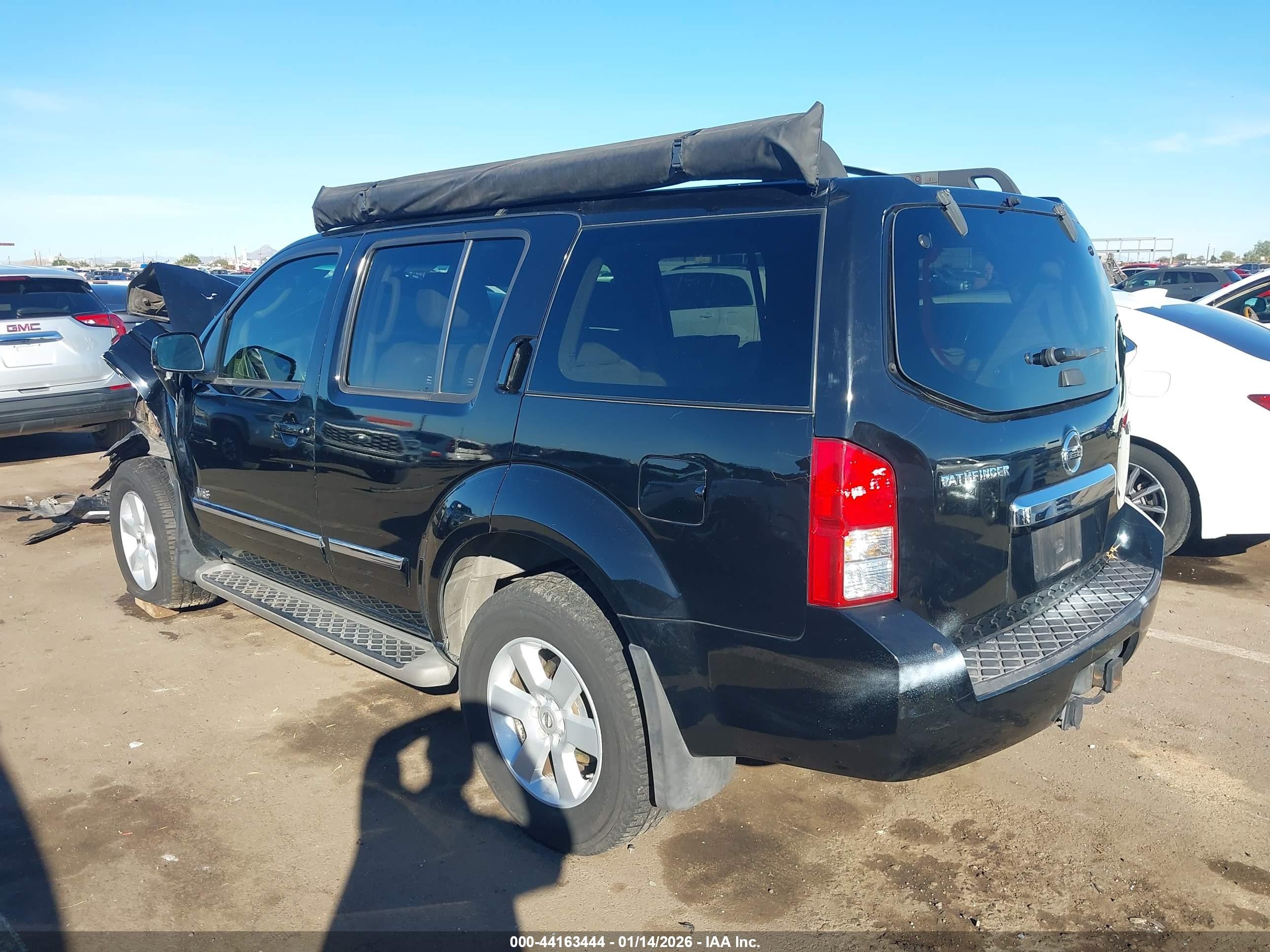 2008 Nissan Pathfinder Le V8 Черный vin: 5N1BR18A78C609836