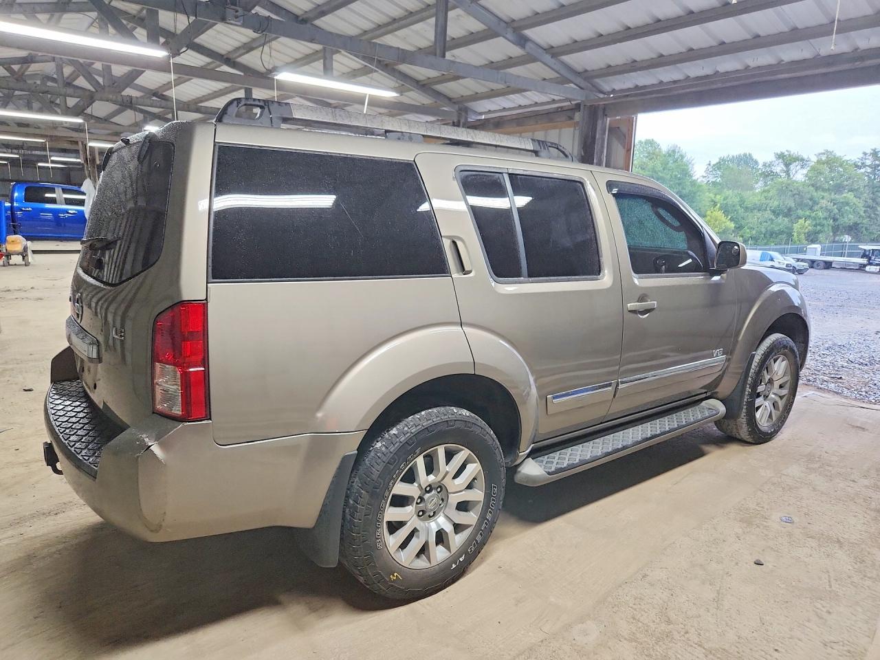 2008 Nissan Pathfinder Se V8 Tan vin: 5N1BR18A88C621462
