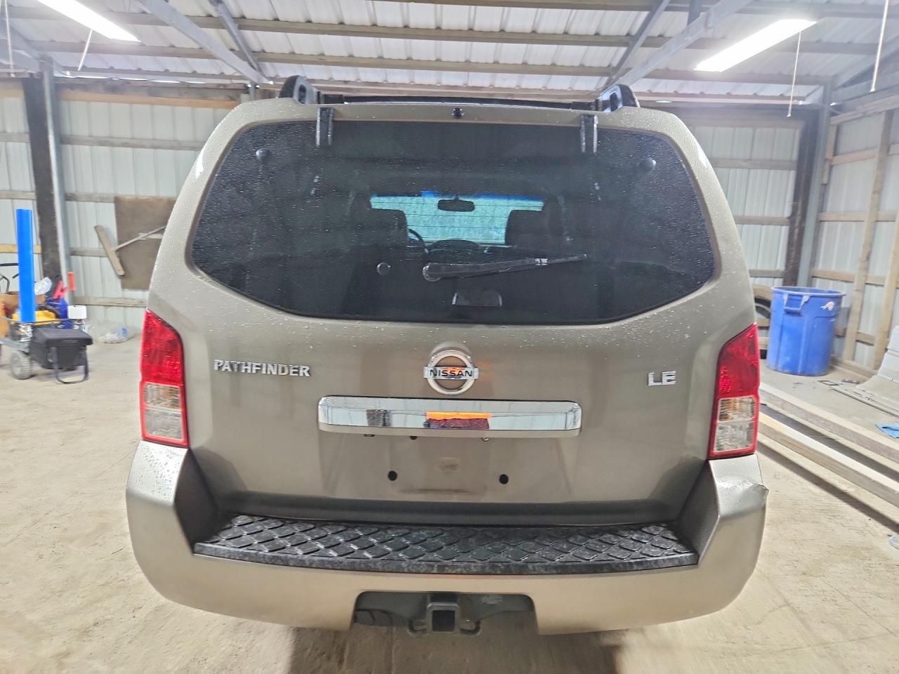 2008 Nissan Pathfinder Se V8 Tan vin: 5N1BR18A88C621462