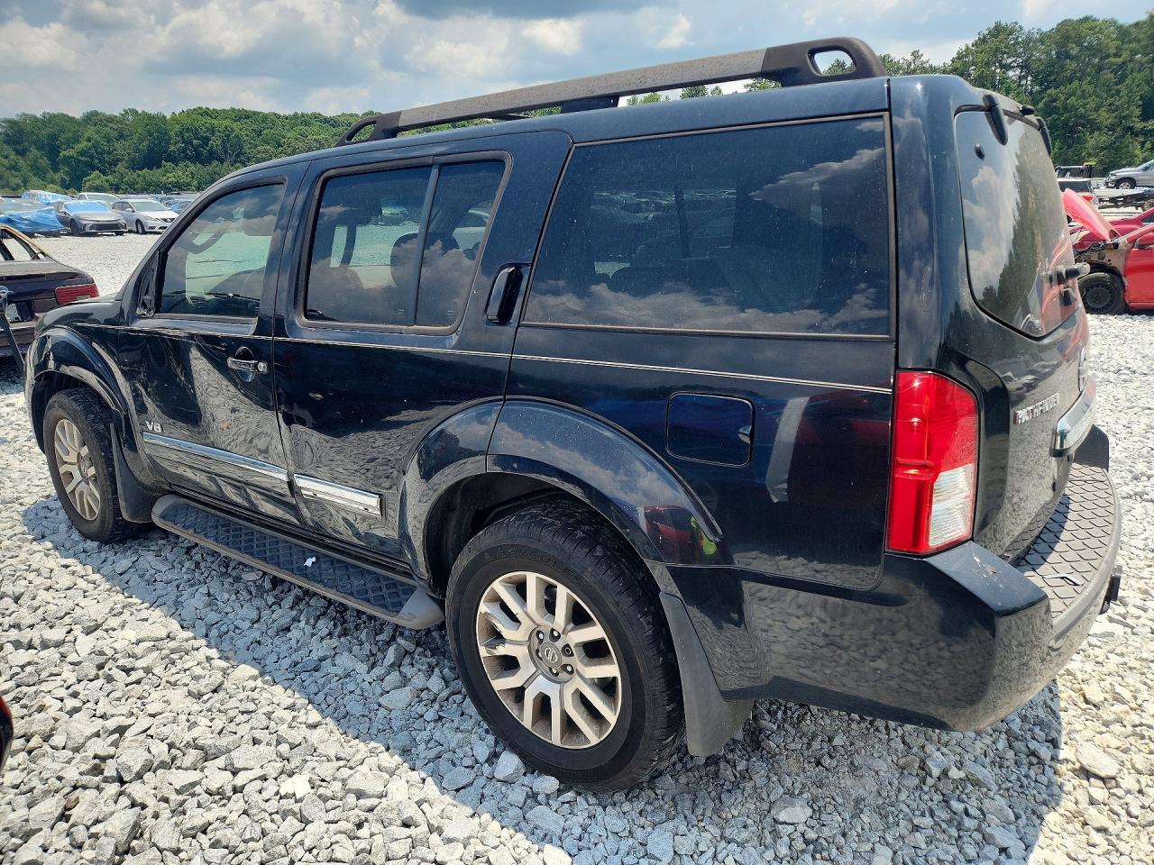 2008 Nissan Pathfinder Se V8 Black vin: 5N1BR18B48C618907
