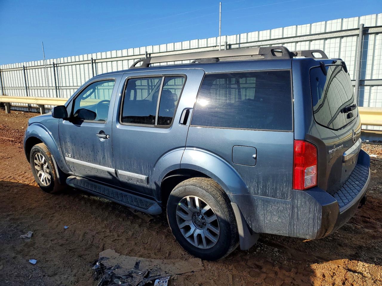 2008 Nissan Pathfinder Le Blue vin: 5N1BR18B68C615278
