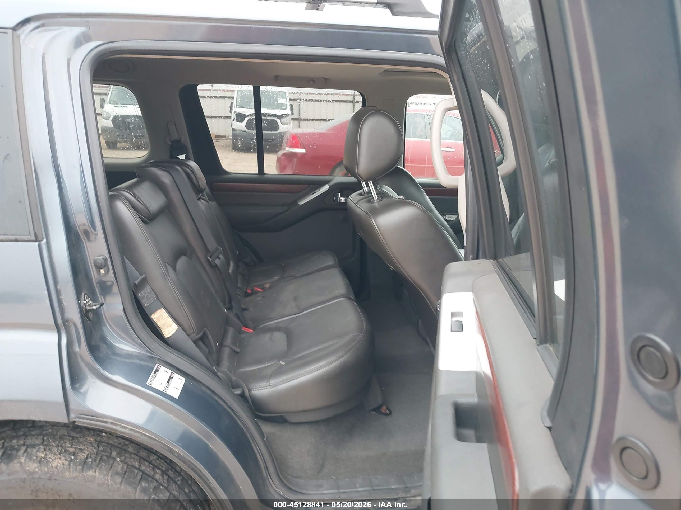 2008 Nissan Pathfinder Le V8 Gray vin: 5N1BR18B68C620626