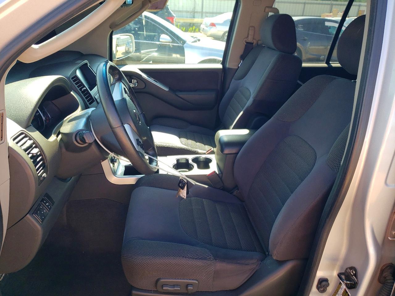 2008 Nissan Pathfinder Se V8 Gray vin: 5N1BR18B98C609510