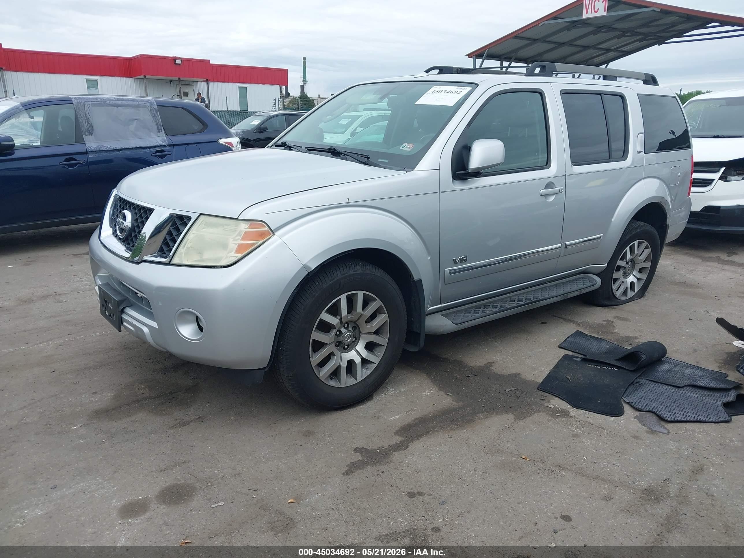 2010 Nissan Pathfinder Le V8 Silver vin: 5N1BR1NB5AC614505