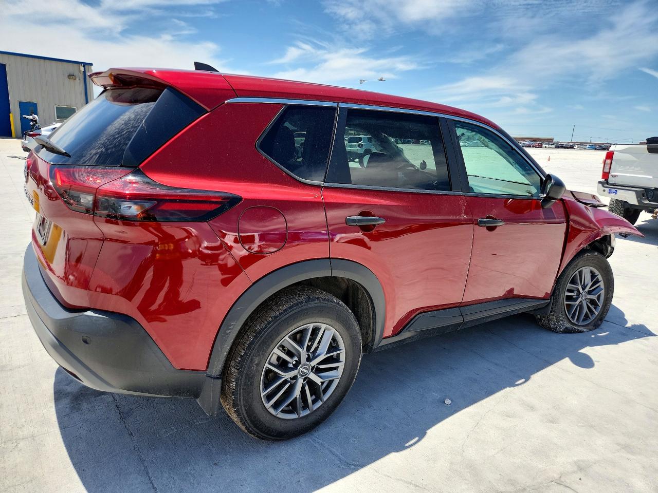 2023 Nissan Rogue S Red vin: 5N1BT3AA0PC939999