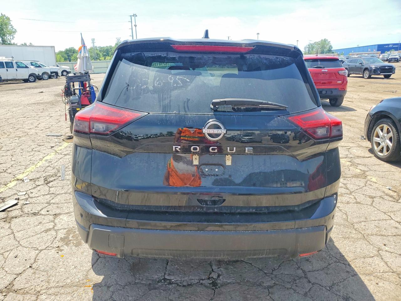 2024 Nissan Rogue S Black vin: 5N1BT3AA2RC710615