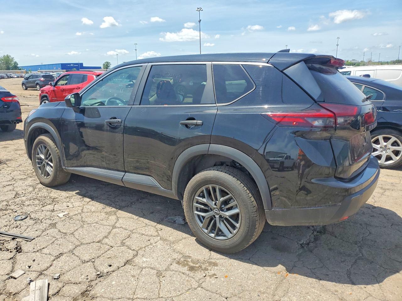 2024 Nissan Rogue S Black vin: 5N1BT3AA2RC710615