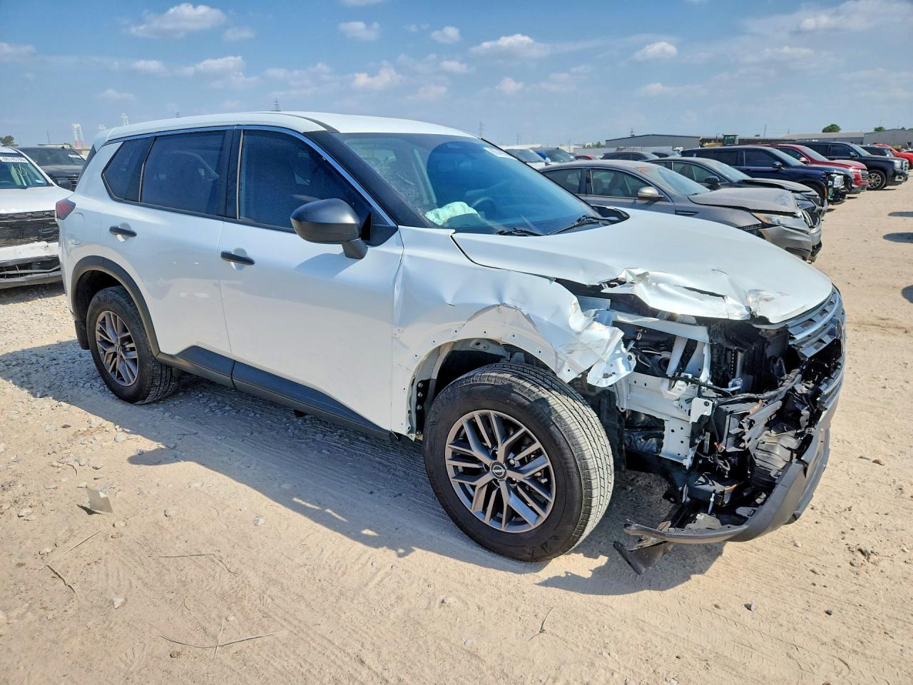 2024 Nissan Rogue S Белый vin: 5N1BT3AA4RC743339