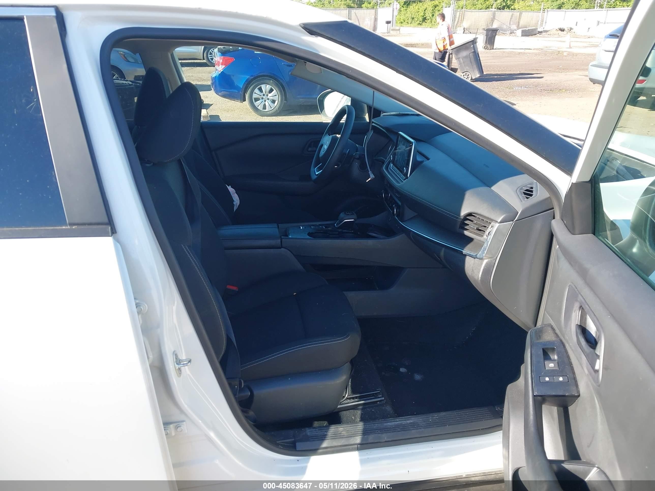 2024 Nissan Rogue S Fwd White vin: 5N1BT3AA7RC696534
