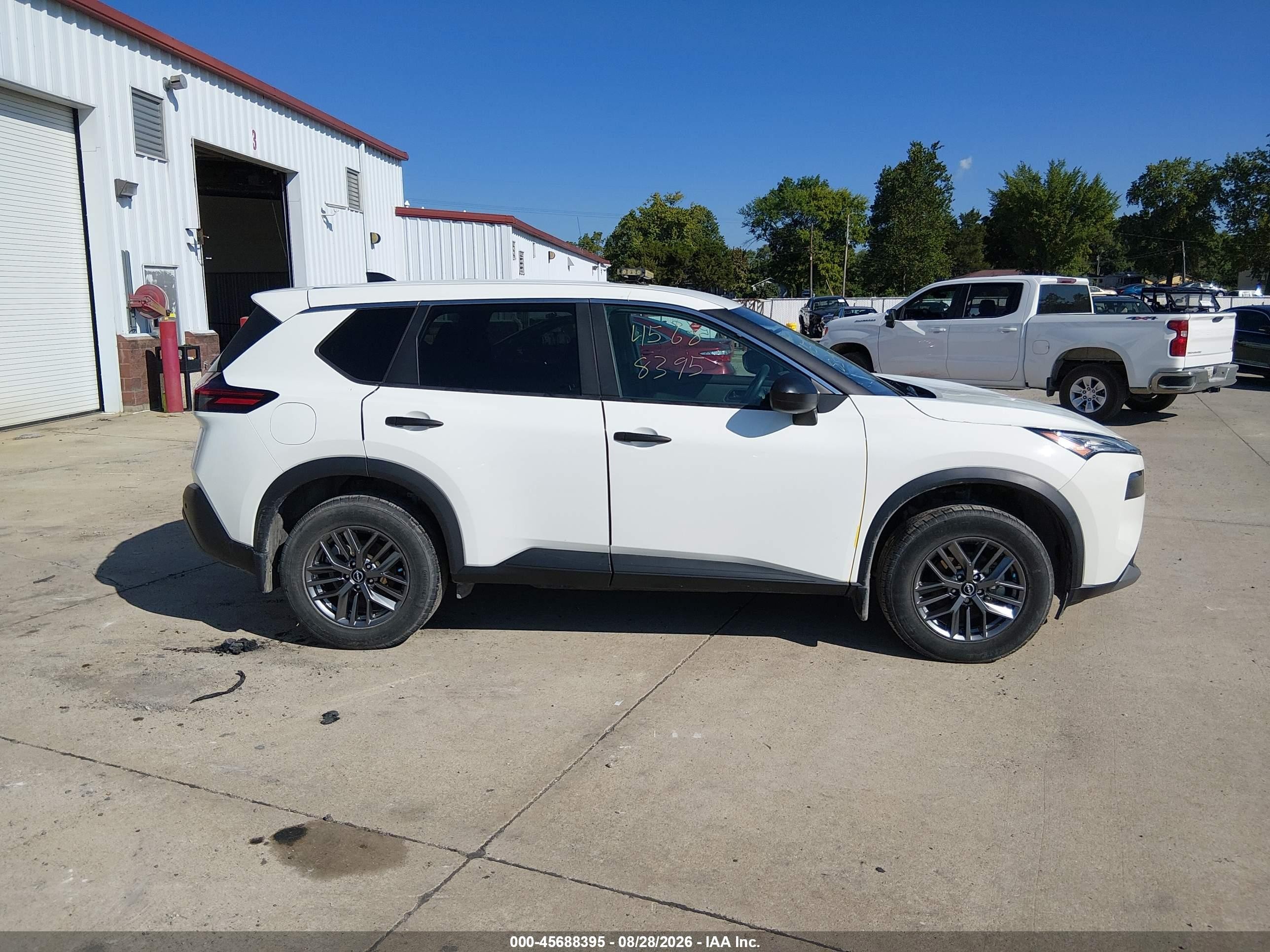 2023 Nissan Rogue S Intelligent Awd Белый vin: 5N1BT3AB0PC837532