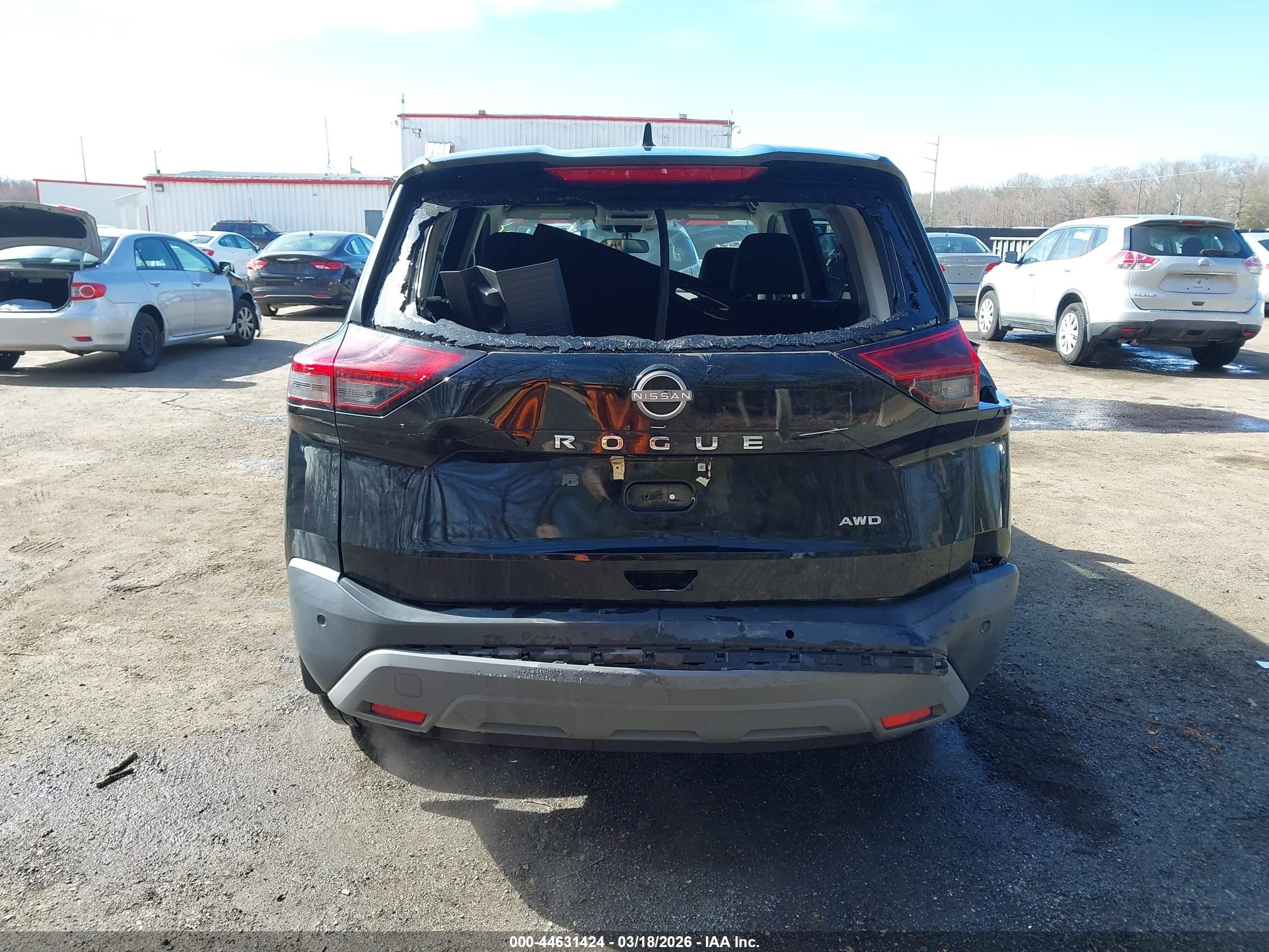 2022 Nissan Rogue S Intelligent Awd Черный vin: 5N1BT3AB1NC718014