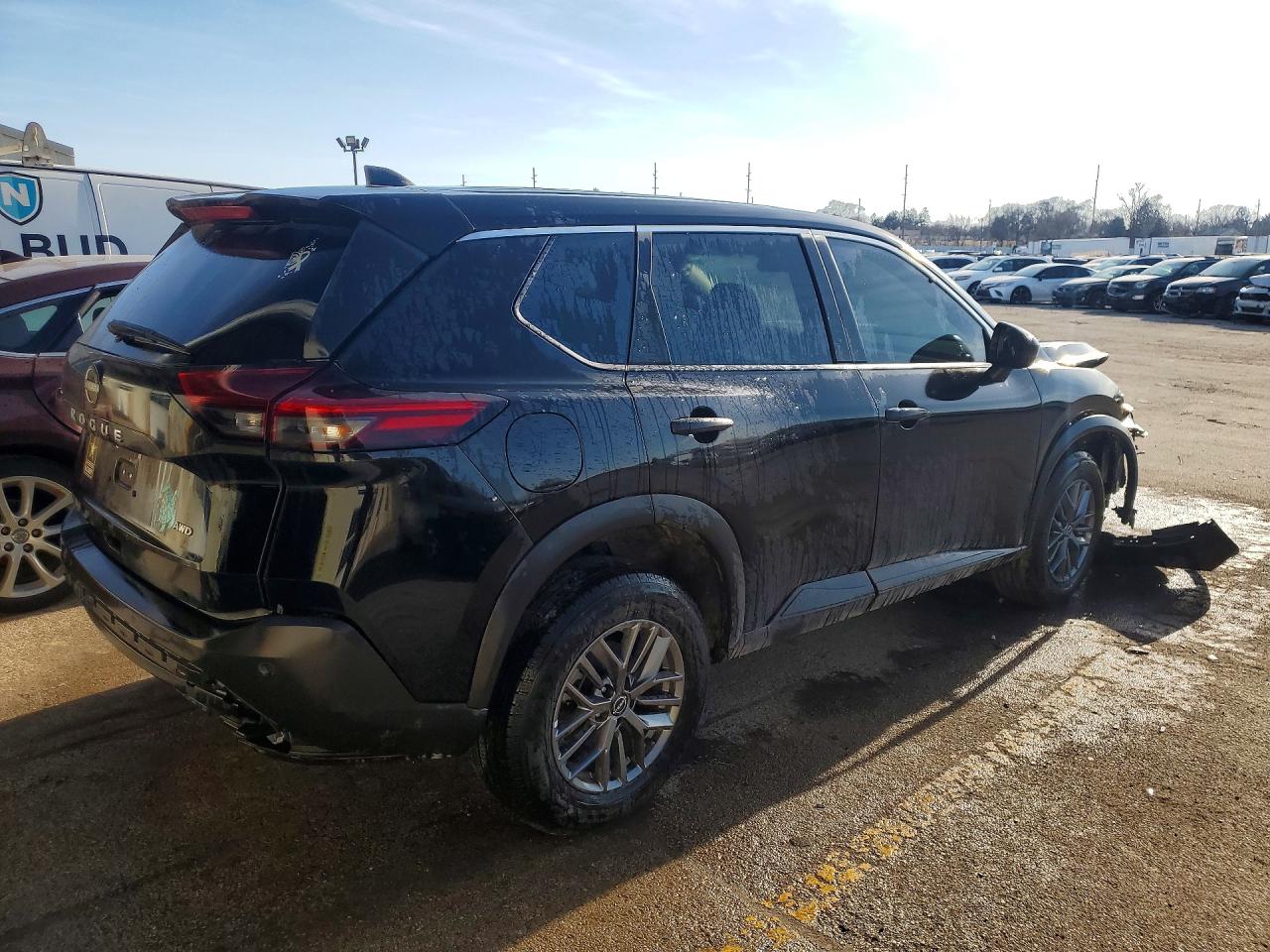 2023 Nissan Rogue S Черный vin: 5N1BT3AB1PC892734